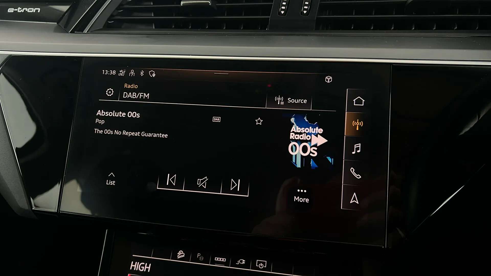 0 AUDI E-TRON 0 AUDI E-TRON