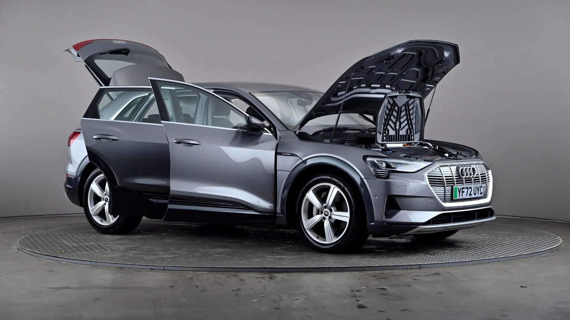 2022 AUDI E-TRON 2022 AUDI E-TRON