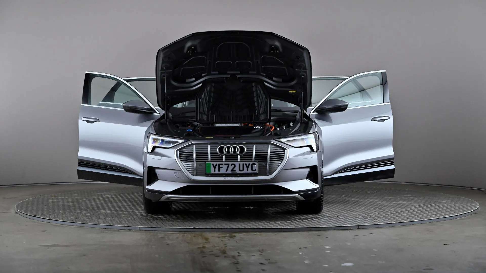 2022 AUDI E-TRON 2022 AUDI E-TRON