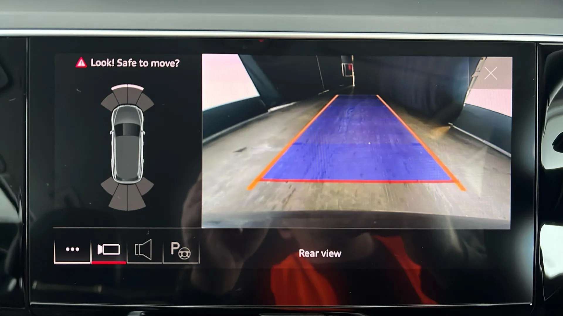 2022 AUDI E-TRON 2022 AUDI E-TRON