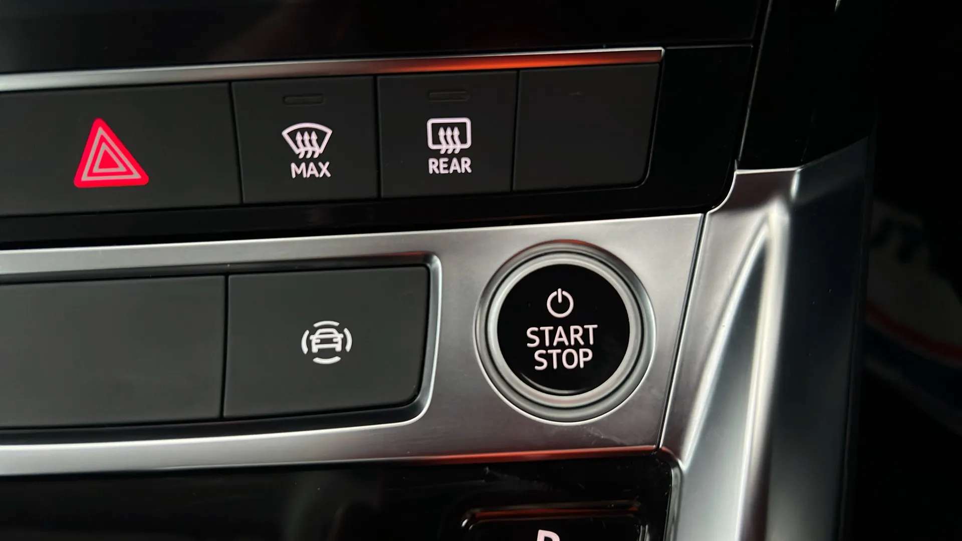 2022 AUDI E-TRON 2022 AUDI E-TRON