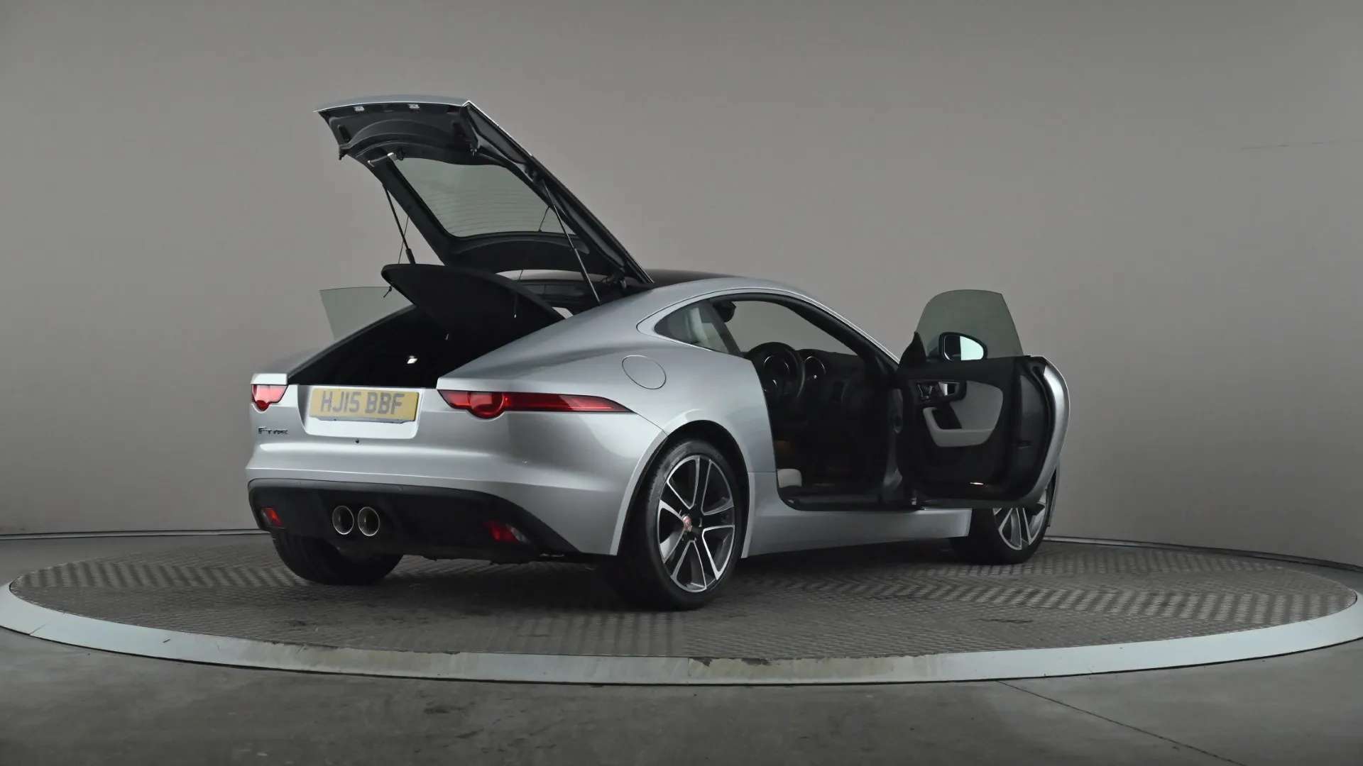2015 JAGUAR F-TYPE 2015 JAGUAR F-TYPE