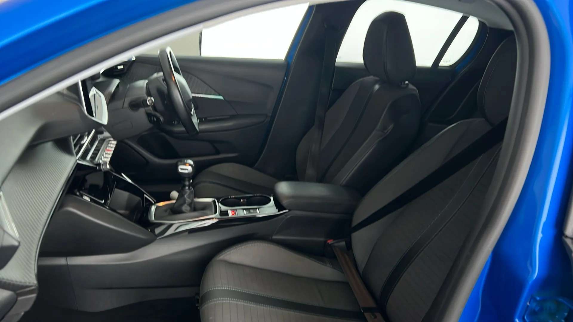 2020 PEUGEOT 208 2020 PEUGEOT 208