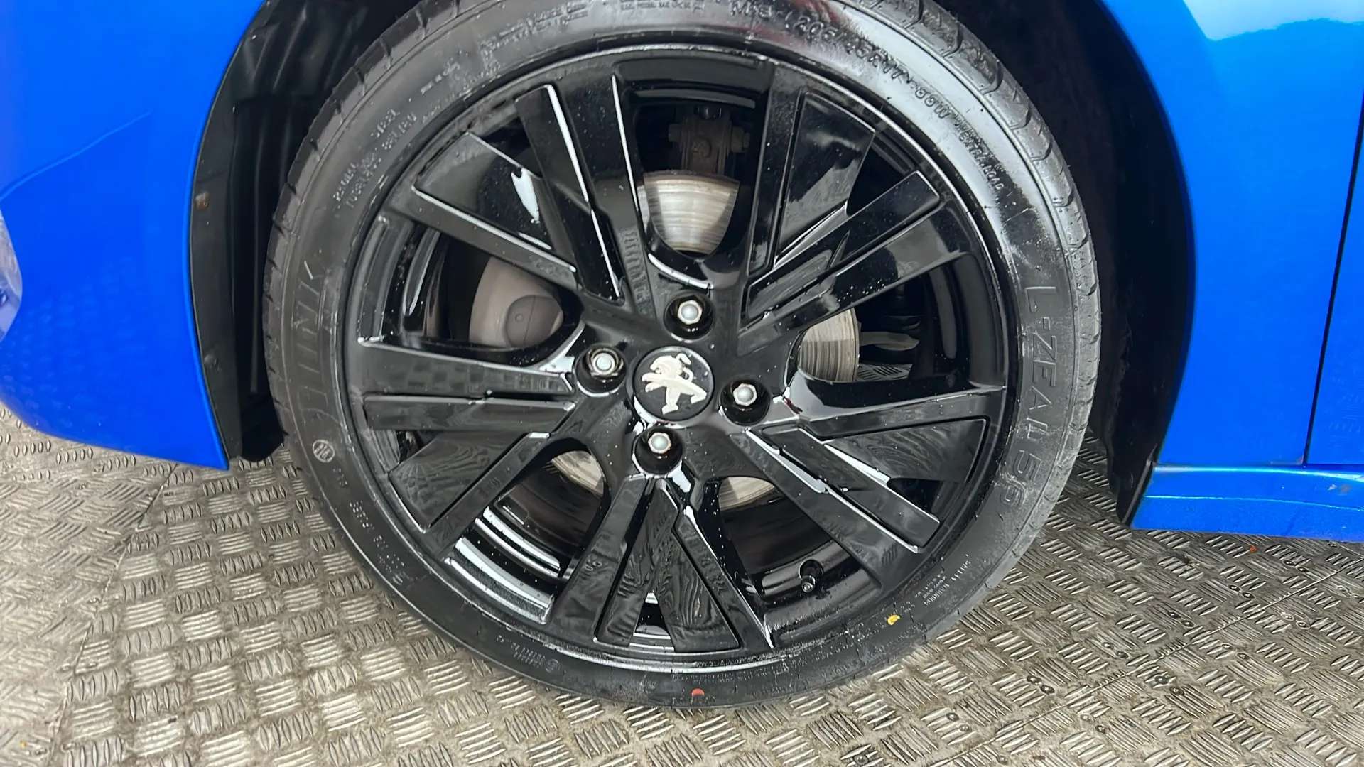 2020 PEUGEOT 208 2020 PEUGEOT 208