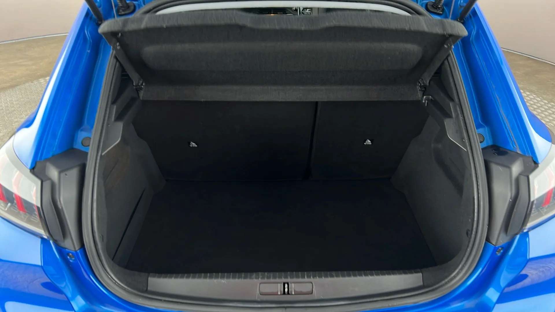 2020 PEUGEOT 208 2020 PEUGEOT 208