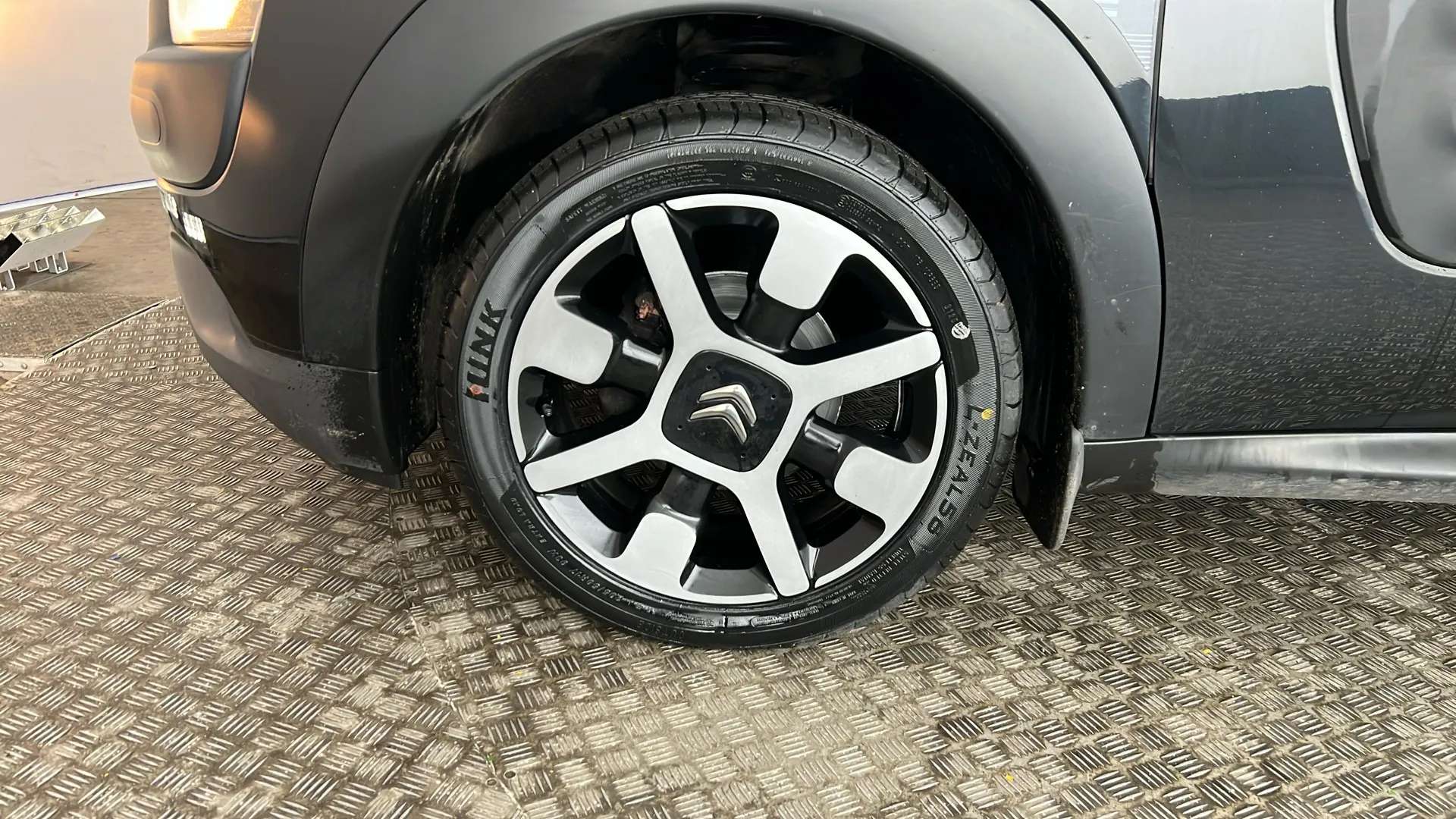 2016 CITROEN C4 CACTUS 2016 CITROEN C4 CACTUS