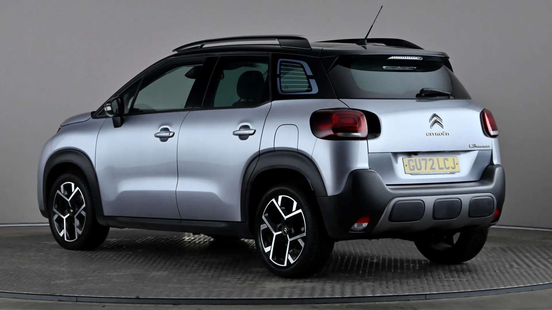 A 2022 CITROEN C3 AIRCROSS 1.5 BlueHDi Shine Plus A 2022 CITROEN C3 AIRCROSS 1.5 BlueHDi Shine Plus