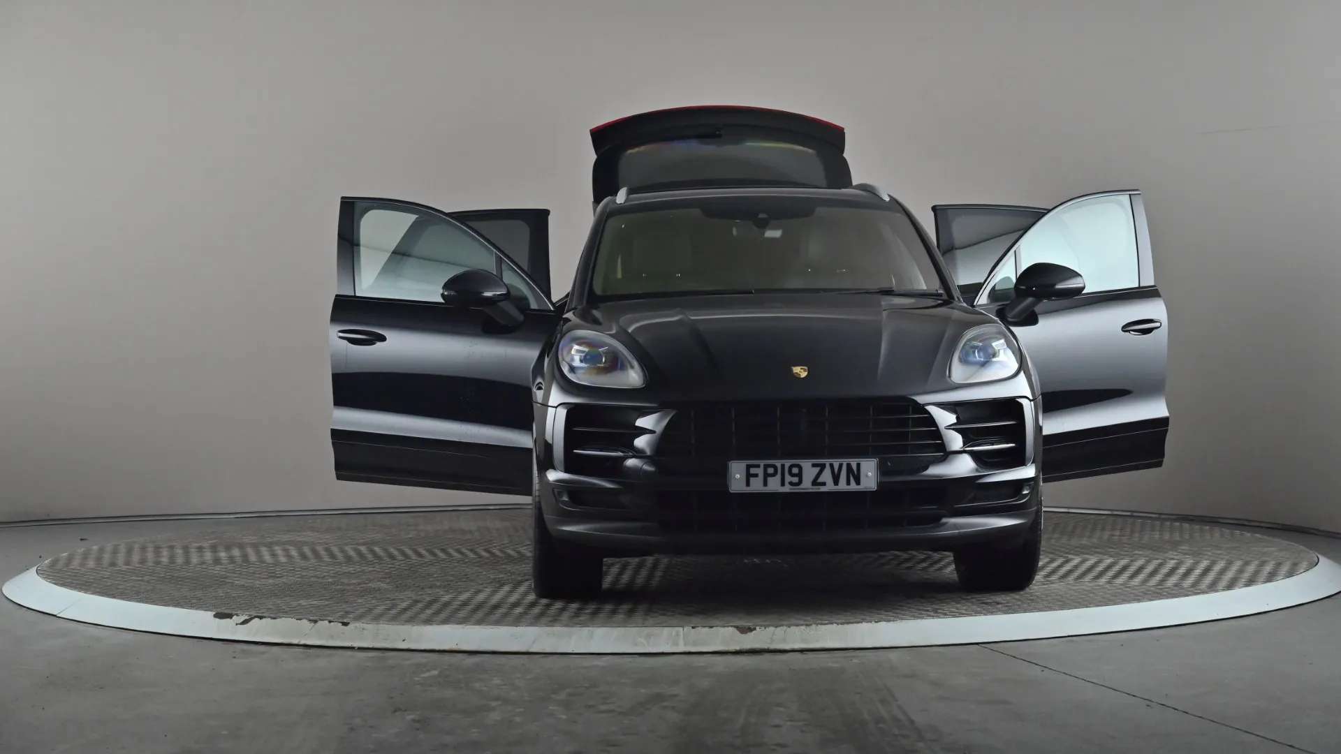 2019 PORSCHE MACAN 2019 PORSCHE MACAN