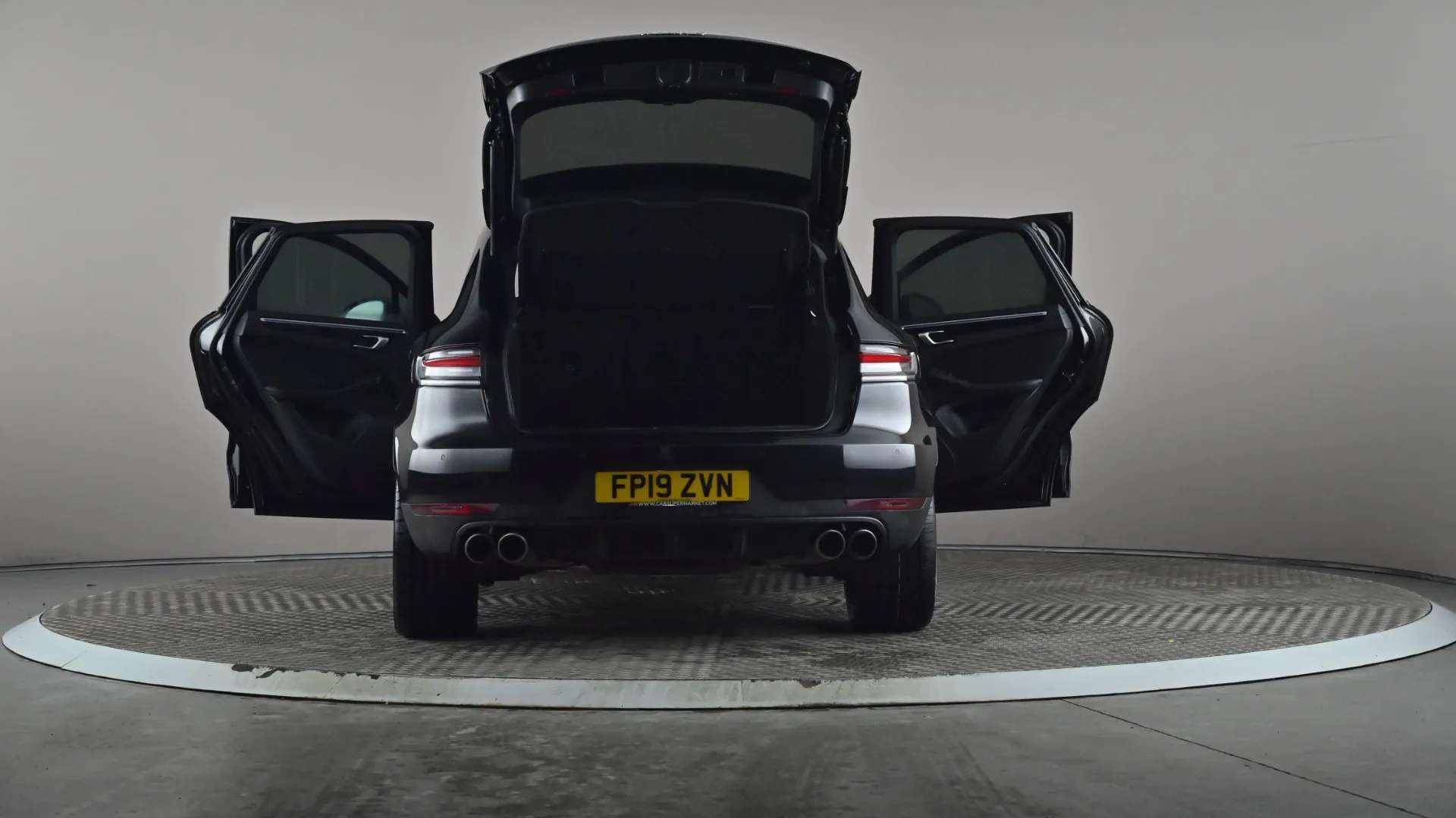 2019 PORSCHE MACAN 2019 PORSCHE MACAN