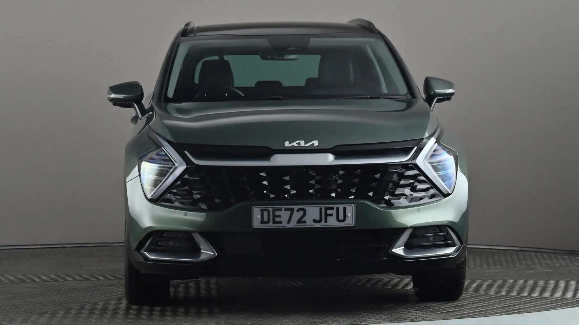 A 2022 KIA SPORTAGE 1.6T GDi PHEV 4 Auto AWD A 2022 KIA SPORTAGE 1.6T GDi PHEV 4 Auto AWD