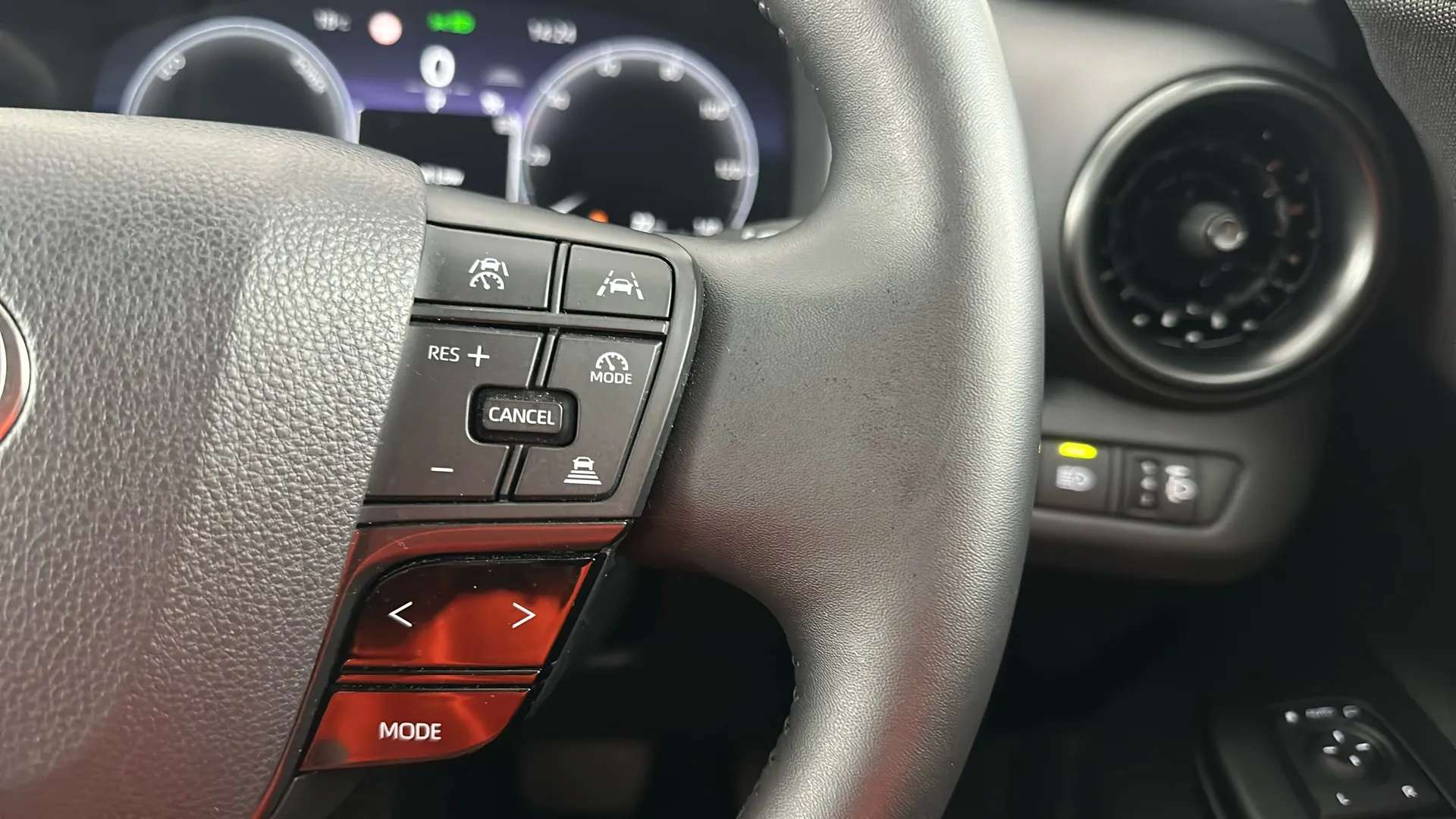 2025 TOYOTA C-HR 2025 TOYOTA C-HR