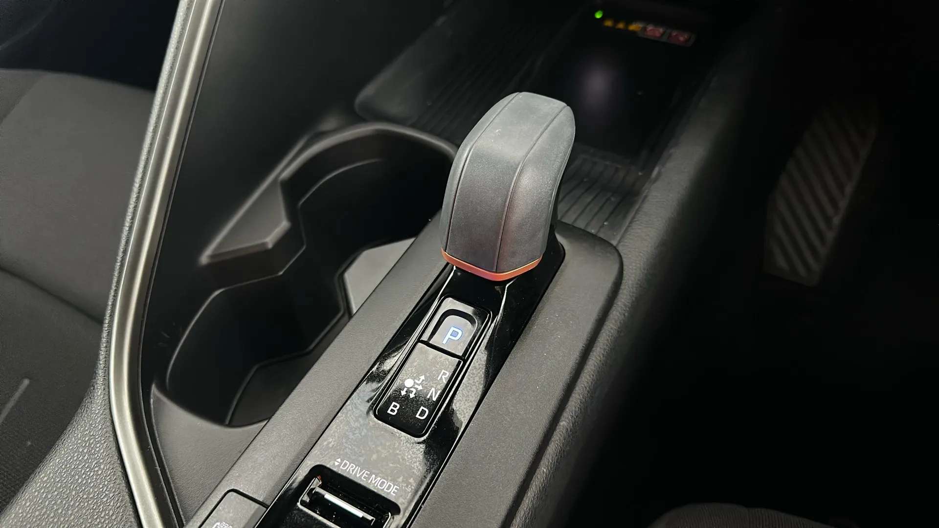 2025 TOYOTA C-HR 2025 TOYOTA C-HR