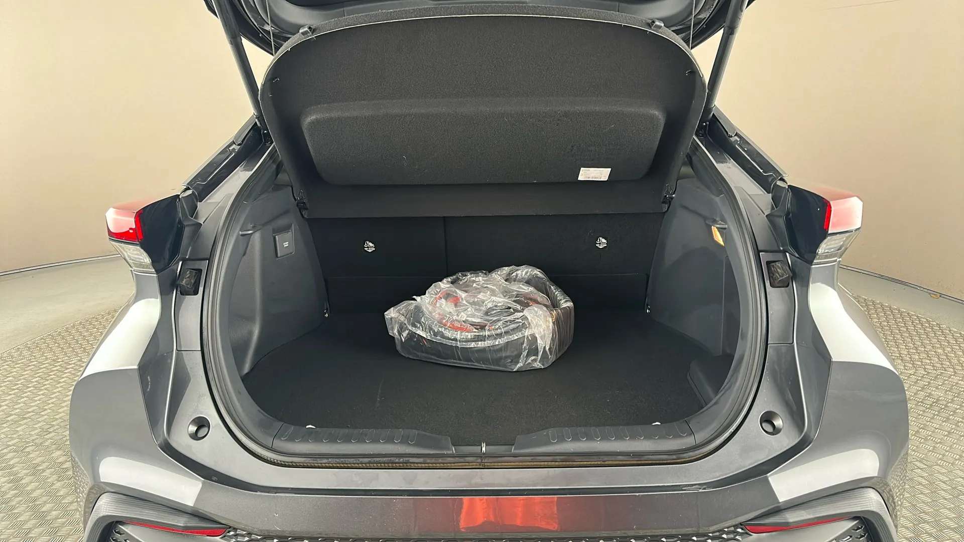 2025 TOYOTA C-HR 2025 TOYOTA C-HR