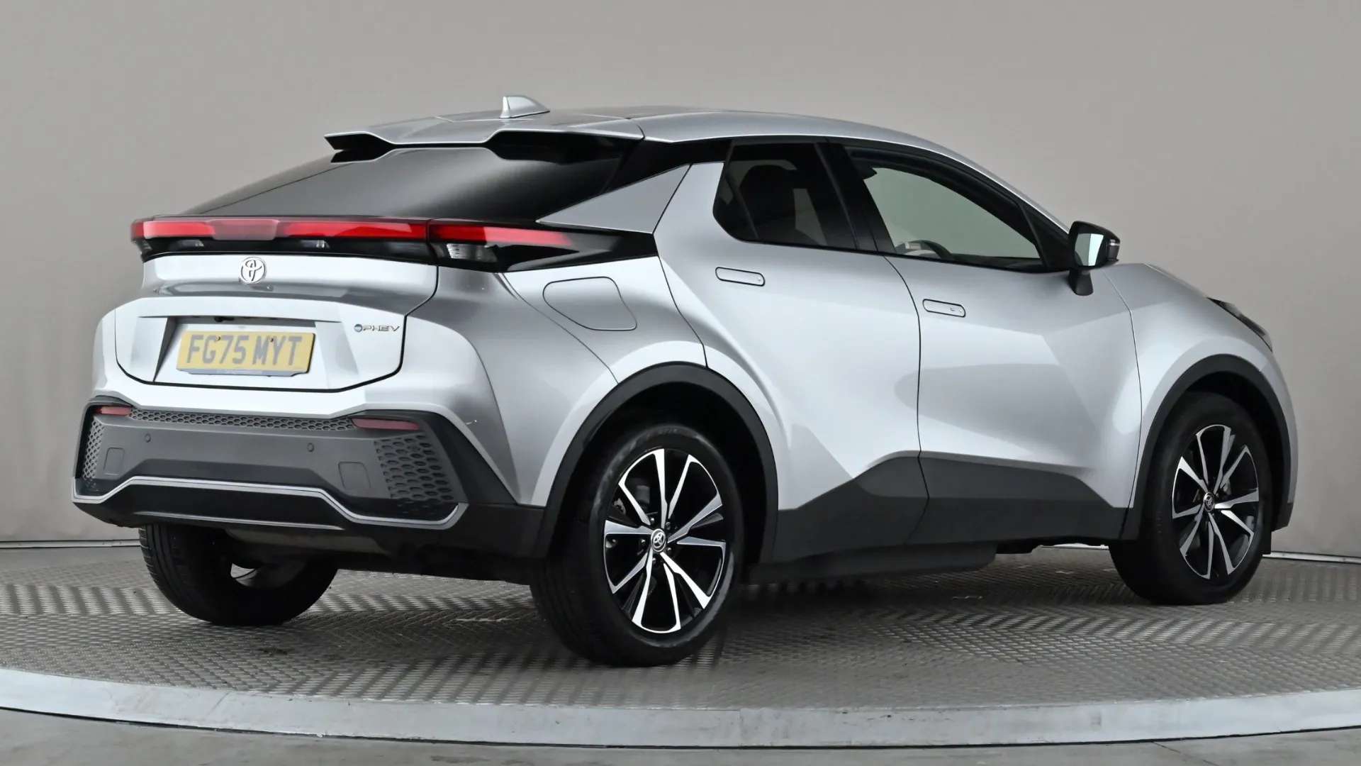 2025 TOYOTA C-HR 2025 TOYOTA C-HR