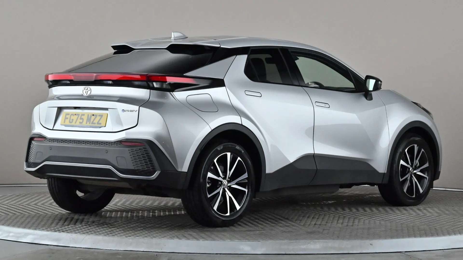 2025 TOYOTA C-HR 2025 TOYOTA C-HR