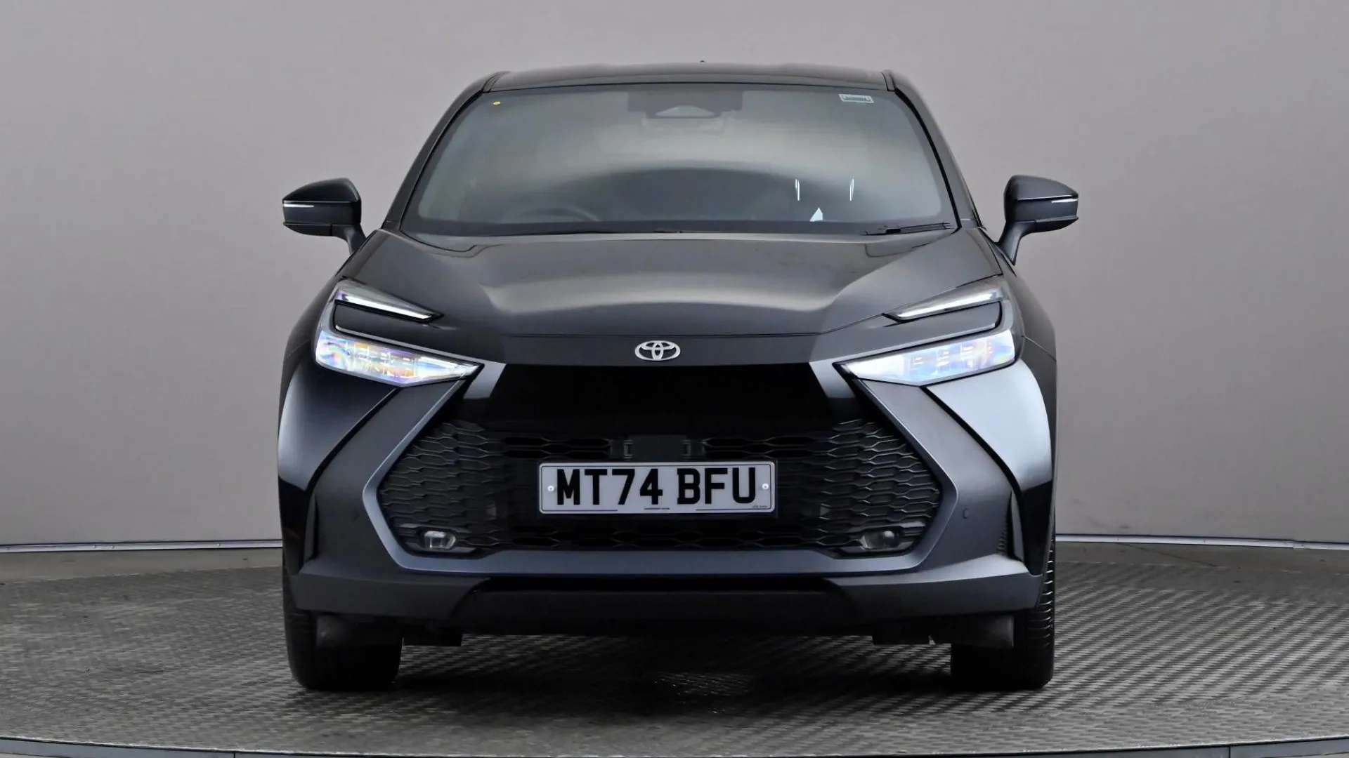 A 2024 TOYOTA C-HR 2.0 PHEV Design CVT A 2024 TOYOTA C-HR 2.0 PHEV Design CVT