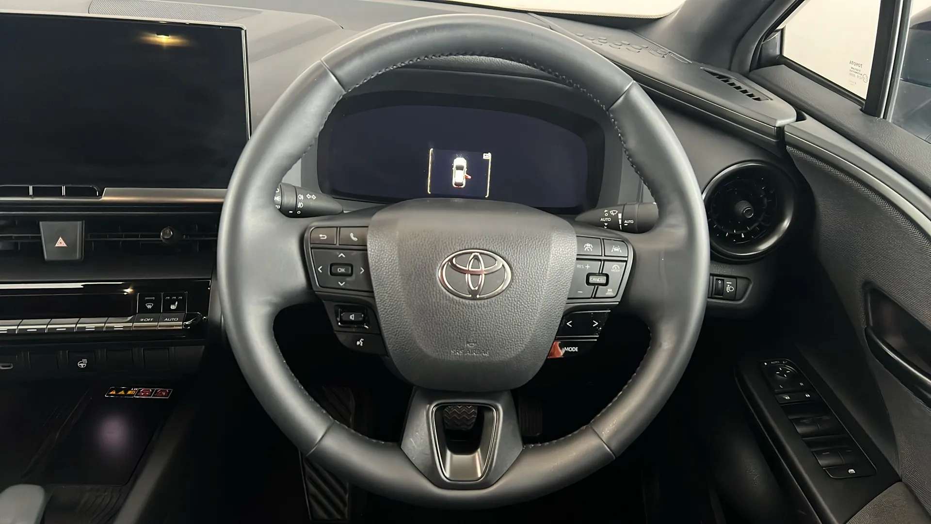 2024 TOYOTA C-HR 2024 TOYOTA C-HR