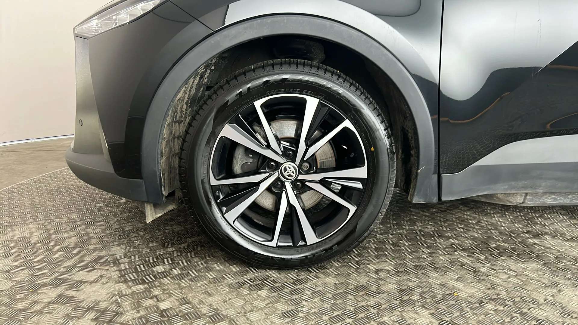 2024 TOYOTA C-HR 2024 TOYOTA C-HR