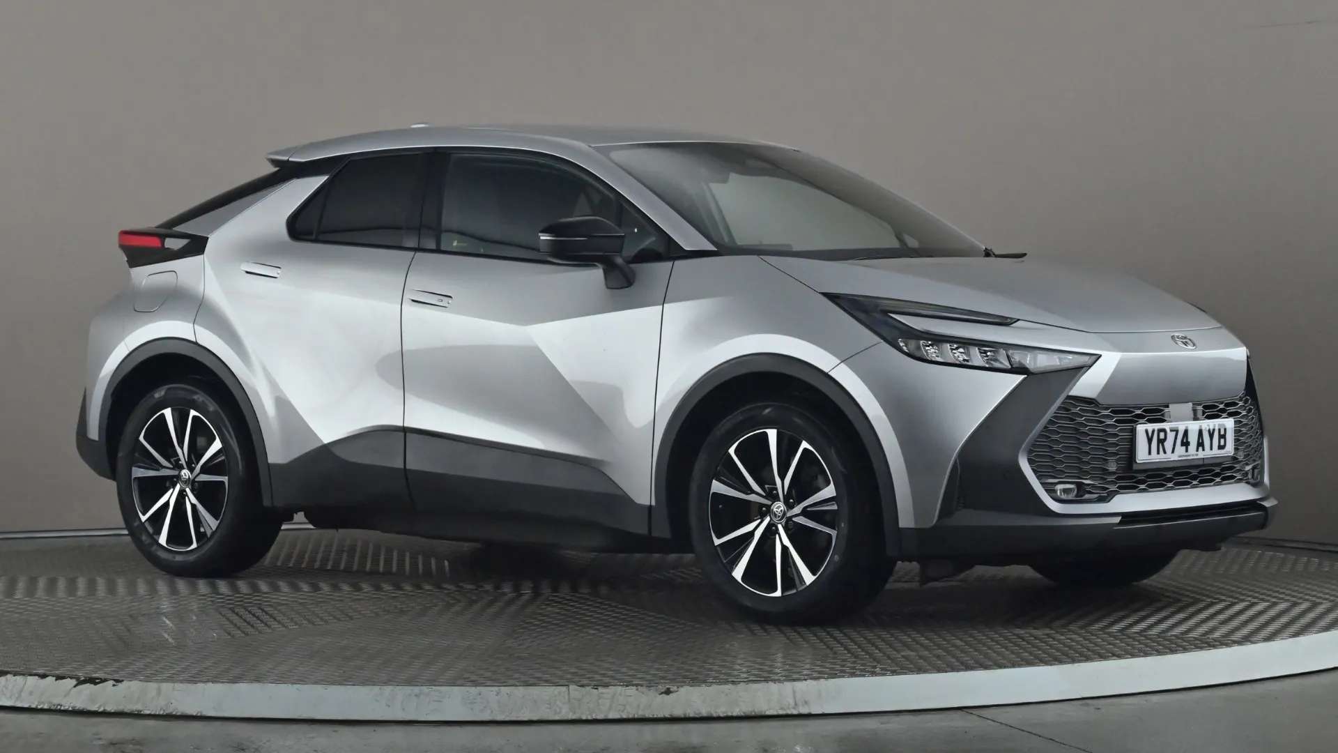 2024 TOYOTA C-HR 2024 TOYOTA C-HR