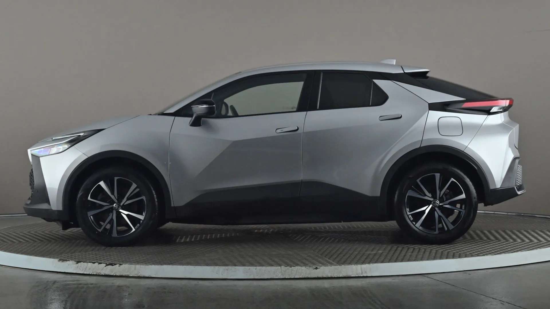 2024 TOYOTA C-HR 2024 TOYOTA C-HR