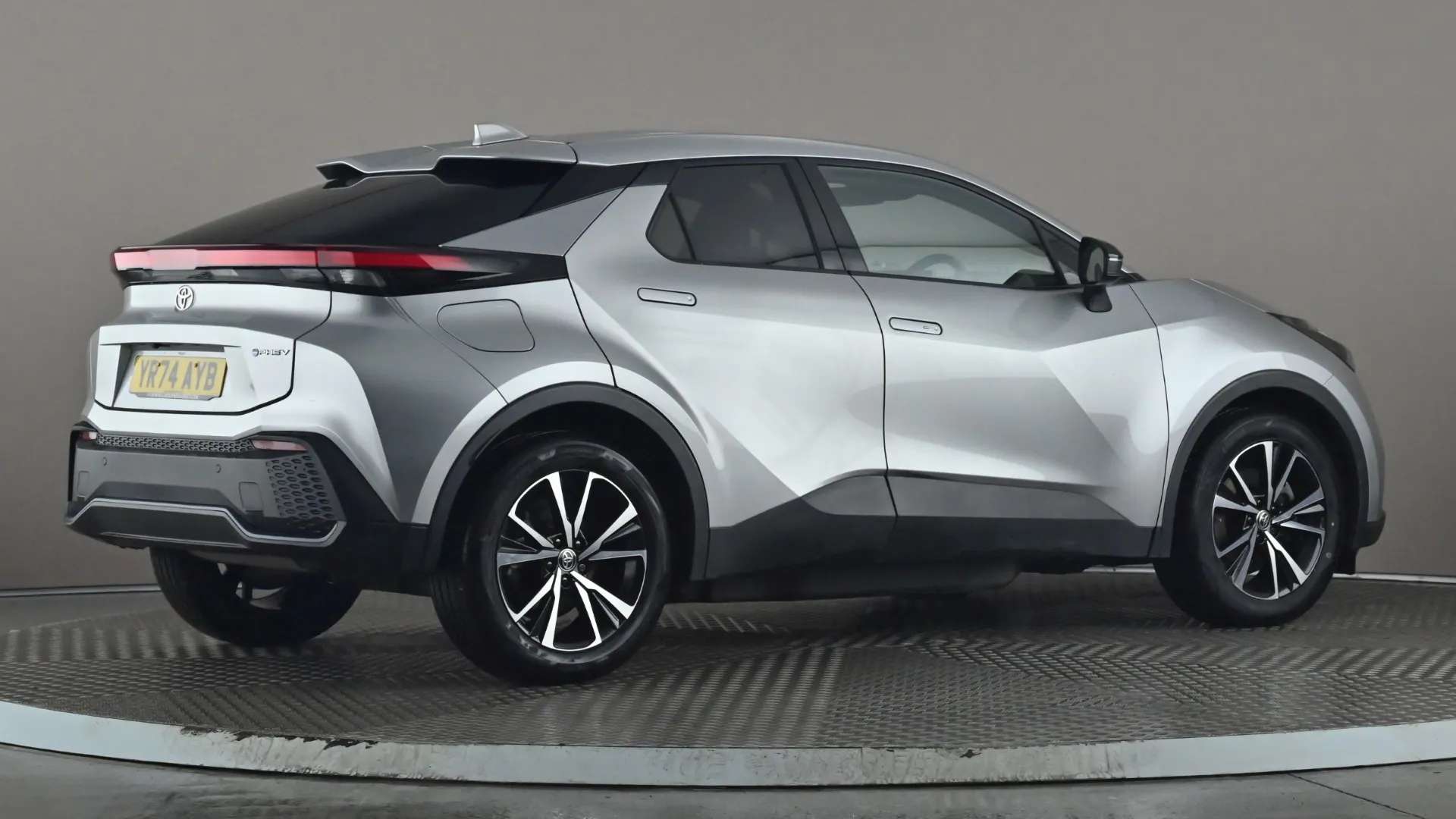 2024 TOYOTA C-HR 2024 TOYOTA C-HR