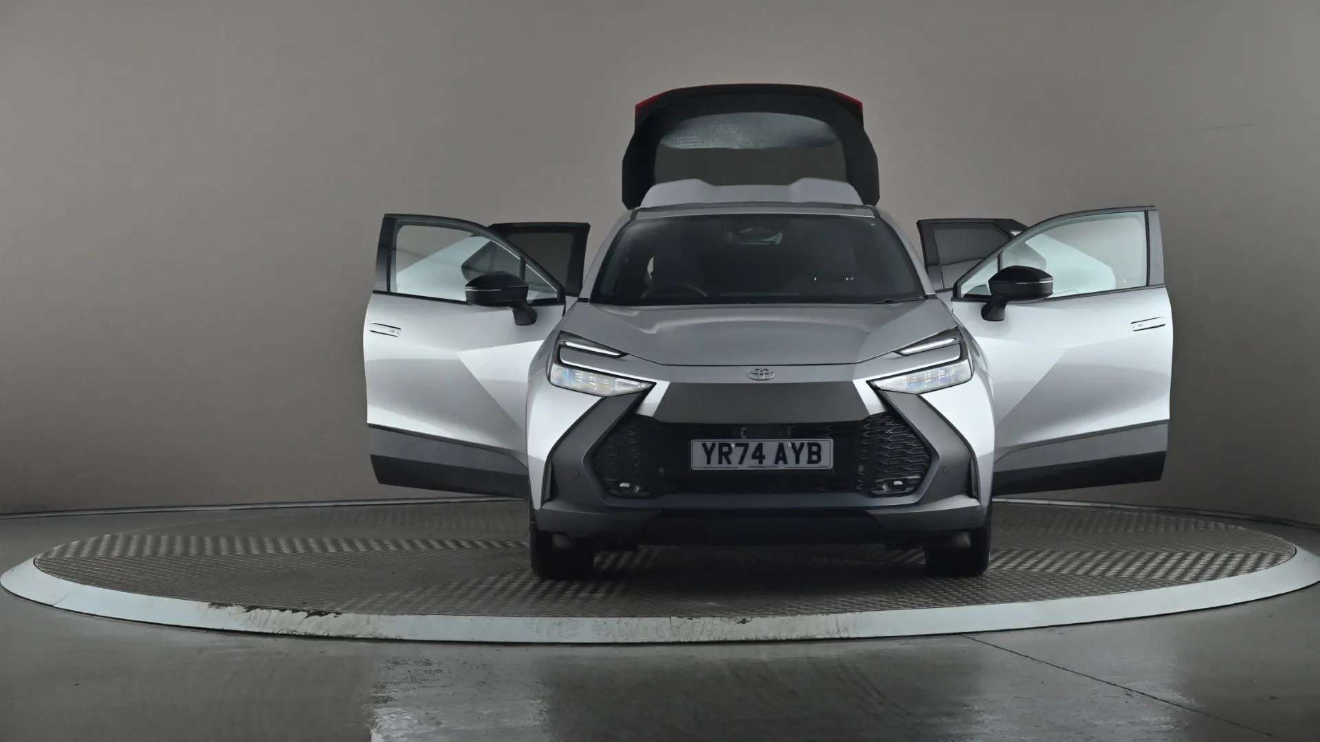 2024 TOYOTA C-HR 2024 TOYOTA C-HR