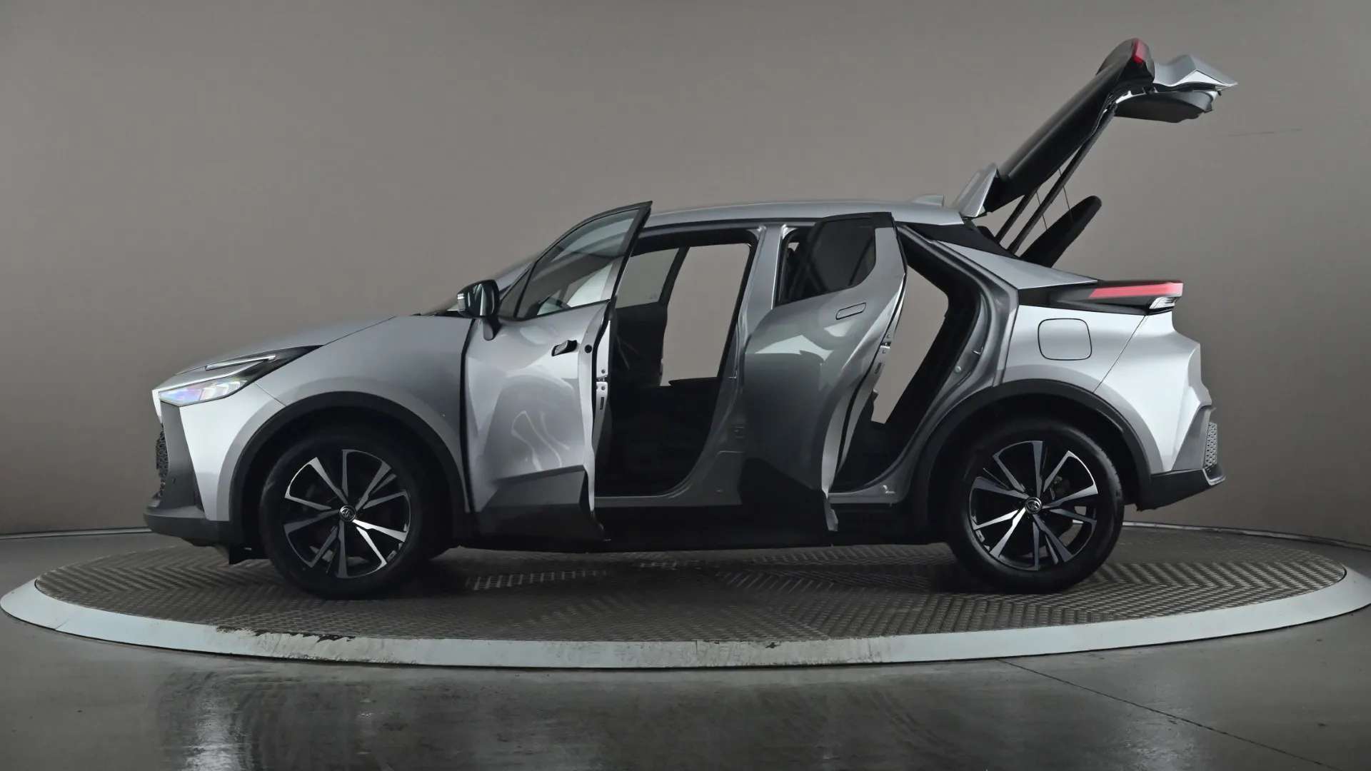 2024 TOYOTA C-HR 2024 TOYOTA C-HR