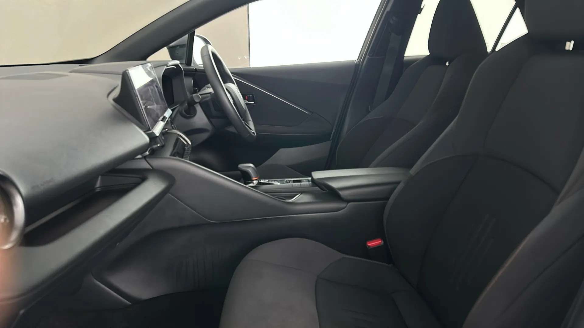 2024 TOYOTA C-HR 2024 TOYOTA C-HR