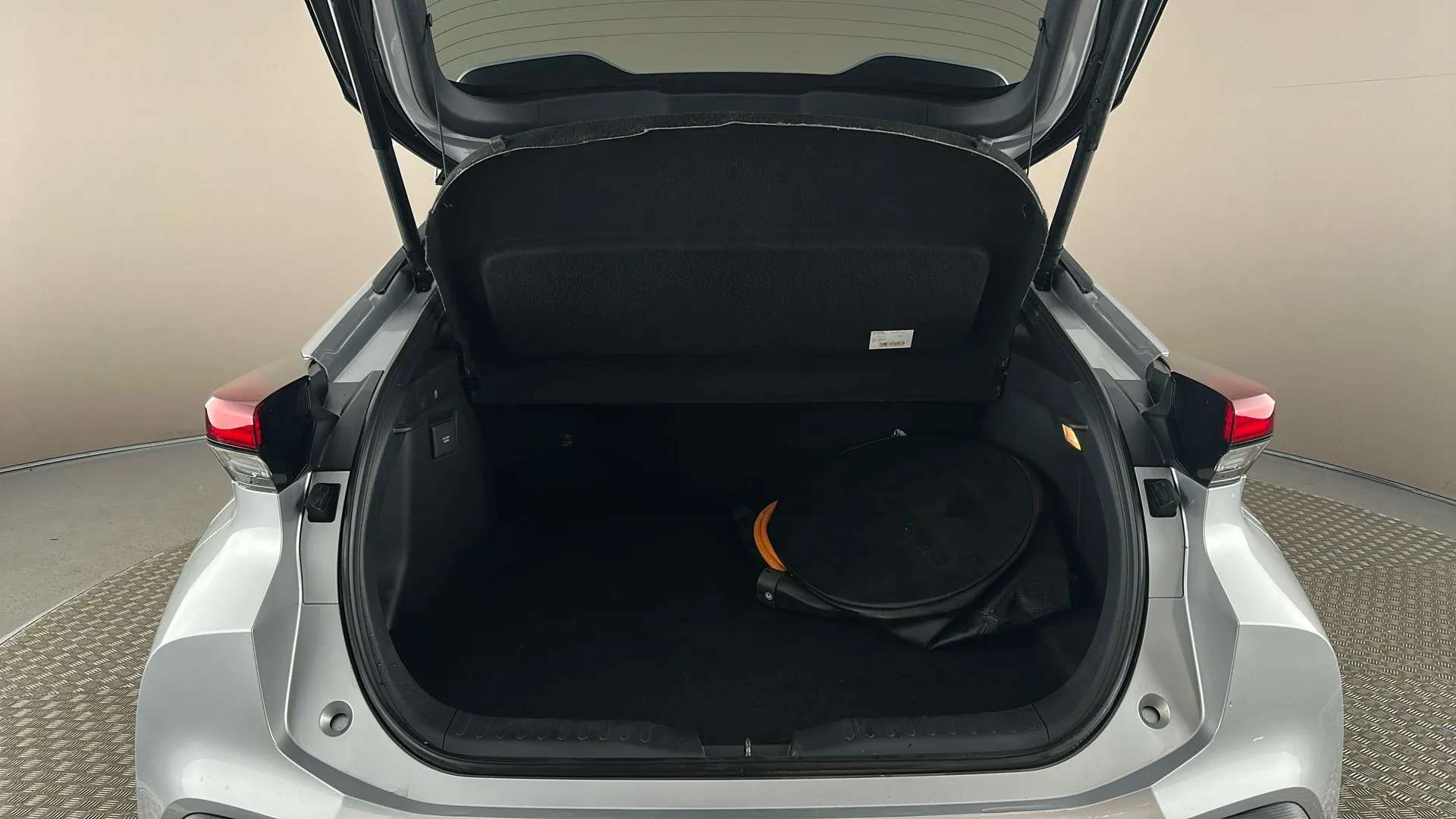 2024 TOYOTA C-HR 2024 TOYOTA C-HR