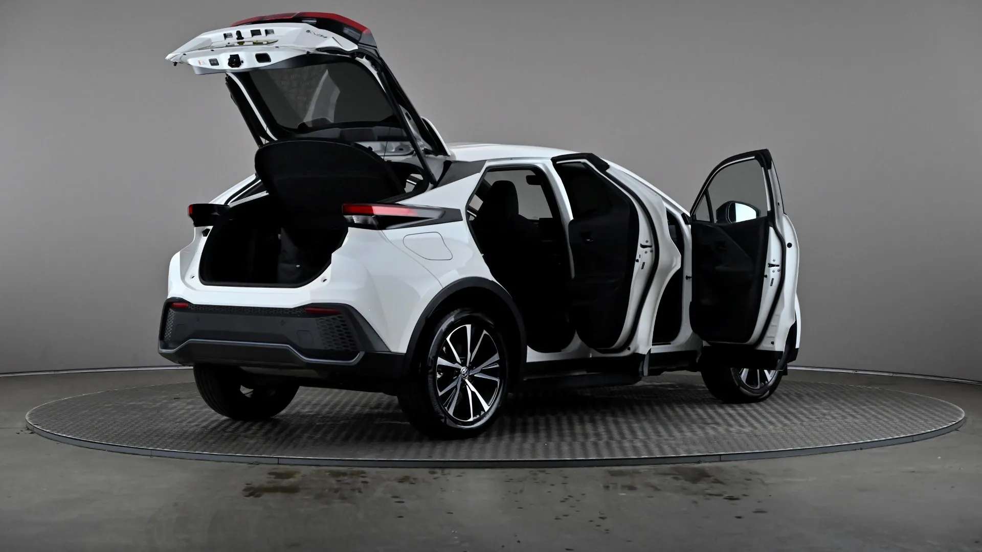 2024 TOYOTA C-HR 2024 TOYOTA C-HR