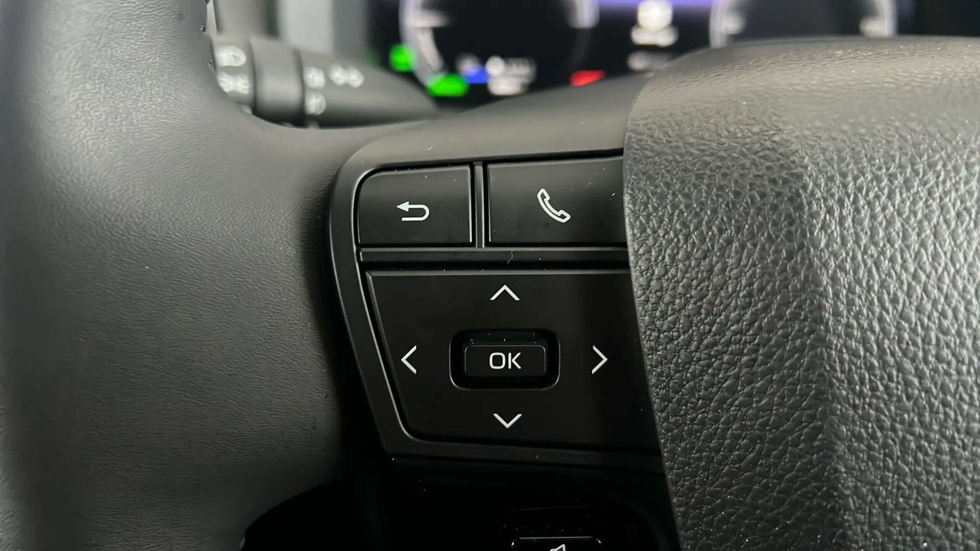 2024 TOYOTA C-HR 2024 TOYOTA C-HR