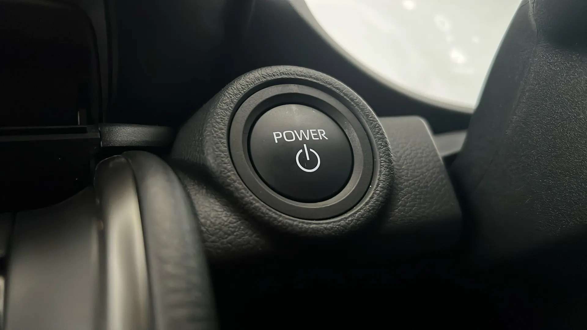 2024 TOYOTA C-HR 2024 TOYOTA C-HR