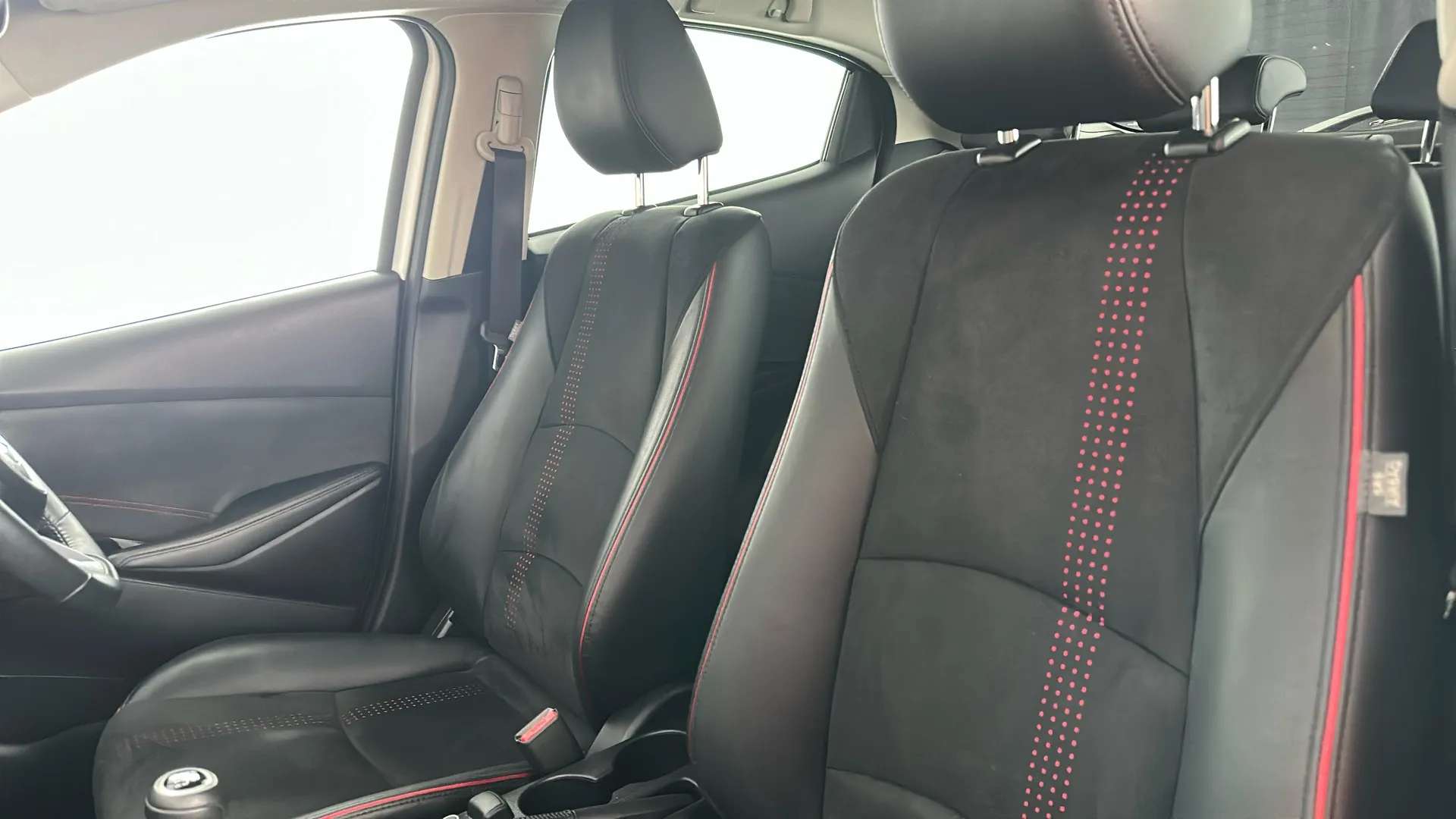 2023 MAZDA MAZDA2 2023 MAZDA MAZDA2