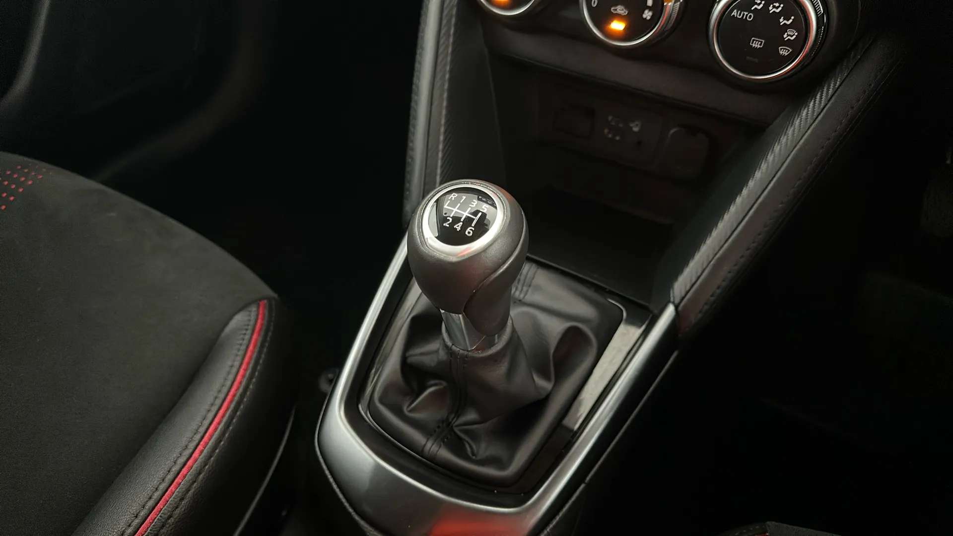 2023 MAZDA MAZDA2 2023 MAZDA MAZDA2
