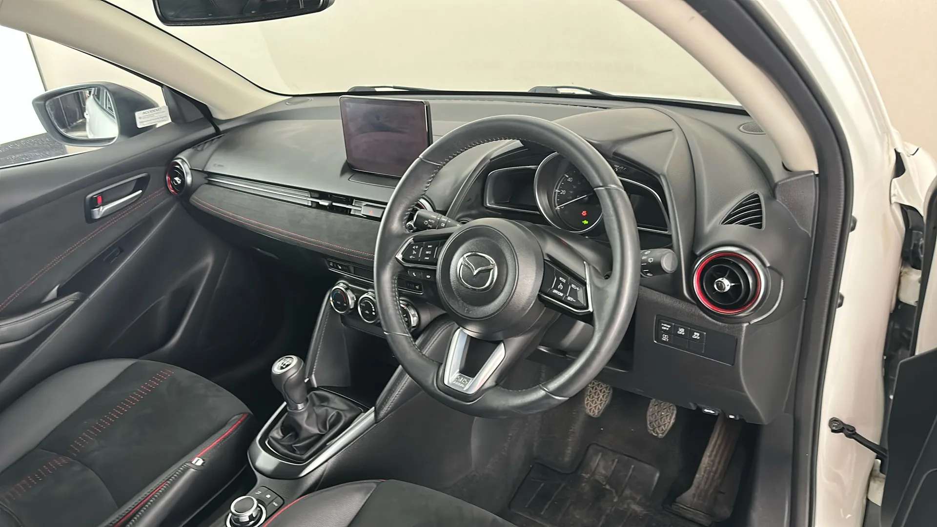2023 MAZDA MAZDA2 2023 MAZDA MAZDA2