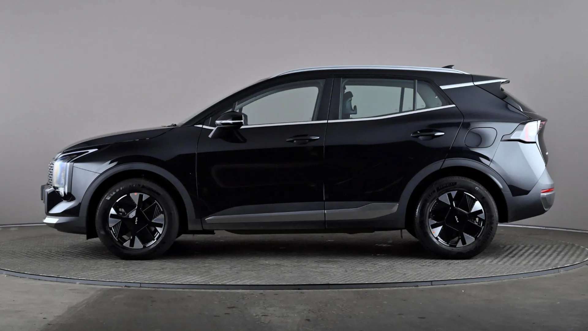 A 2025 KIA SPORTAGE 1.6T GDi HEV Pure Auto A 2025 KIA SPORTAGE 1.6T GDi HEV Pure Auto