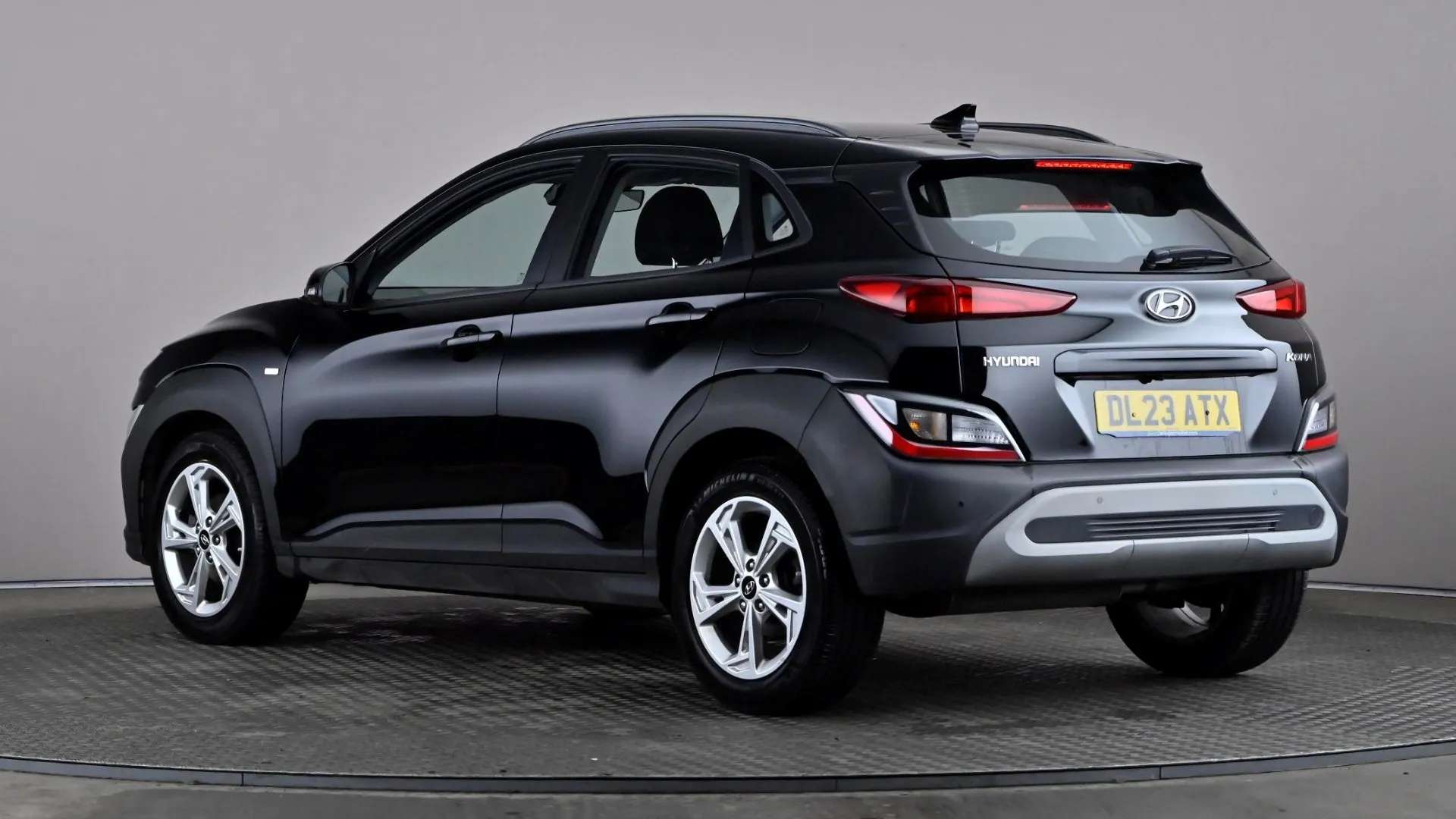 A 2023 HYUNDAI KONA 1.0 TGDi 48V MHEV SE Connect A 2023 HYUNDAI KONA 1.0 TGDi 48V MHEV SE Connect