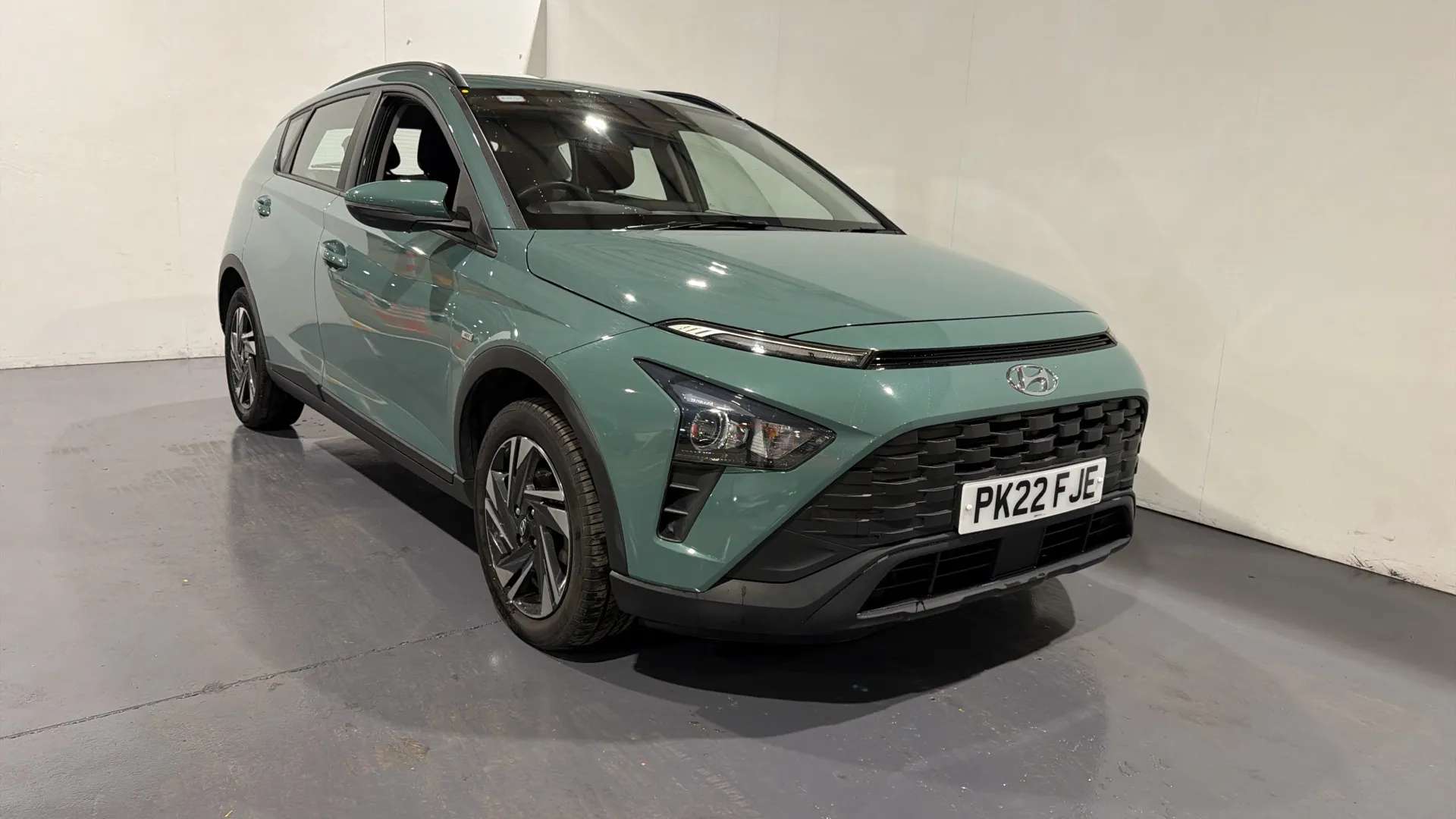 A 2022 HYUNDAI BAYON 1.0 TGDi 48V MHEV SE Connect A 2022 HYUNDAI BAYON 1.0 TGDi 48V MHEV SE Connect