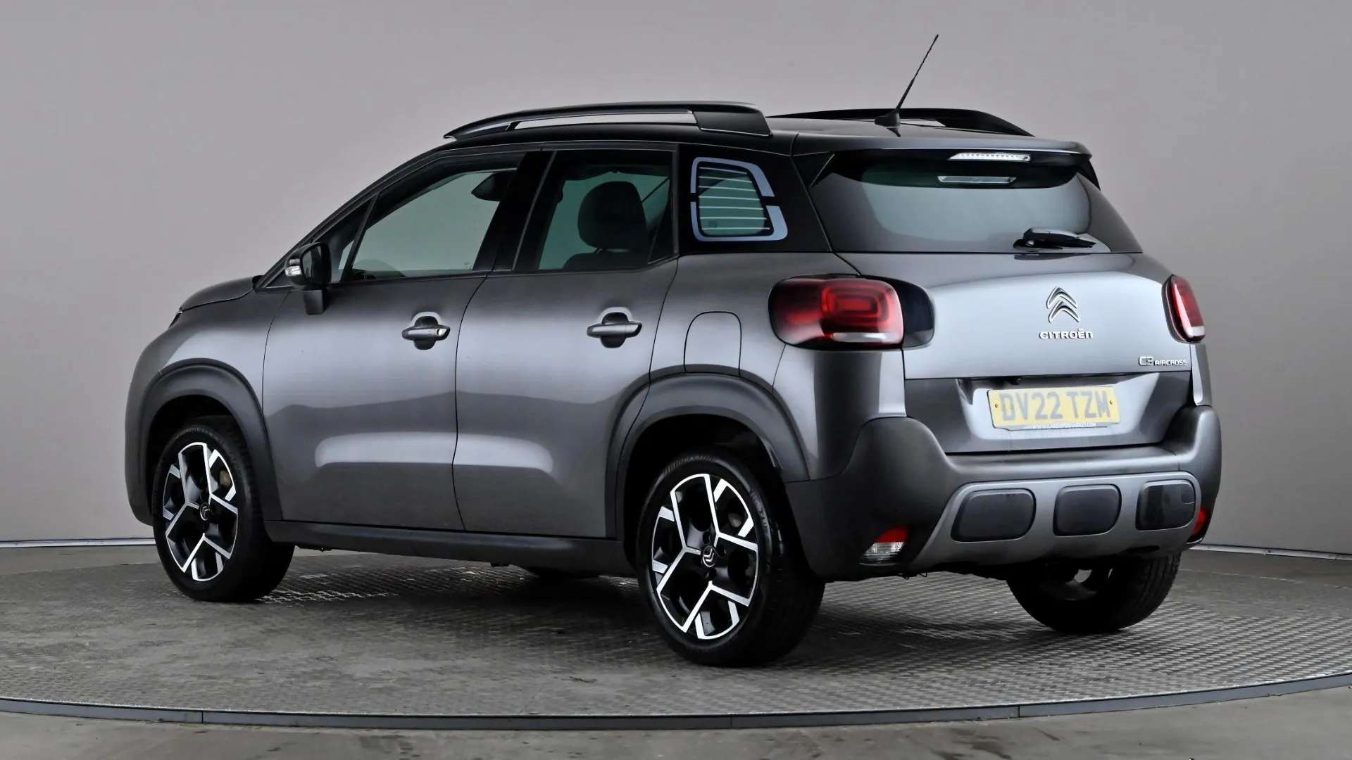 A 2022 CITROEN C3 AIRCROSS 1.2 PureTech 130 Shine Plus EAT6 A 2022 CITROEN C3 AIRCROSS 1.2 PureTech 130 Shine Plus EAT6