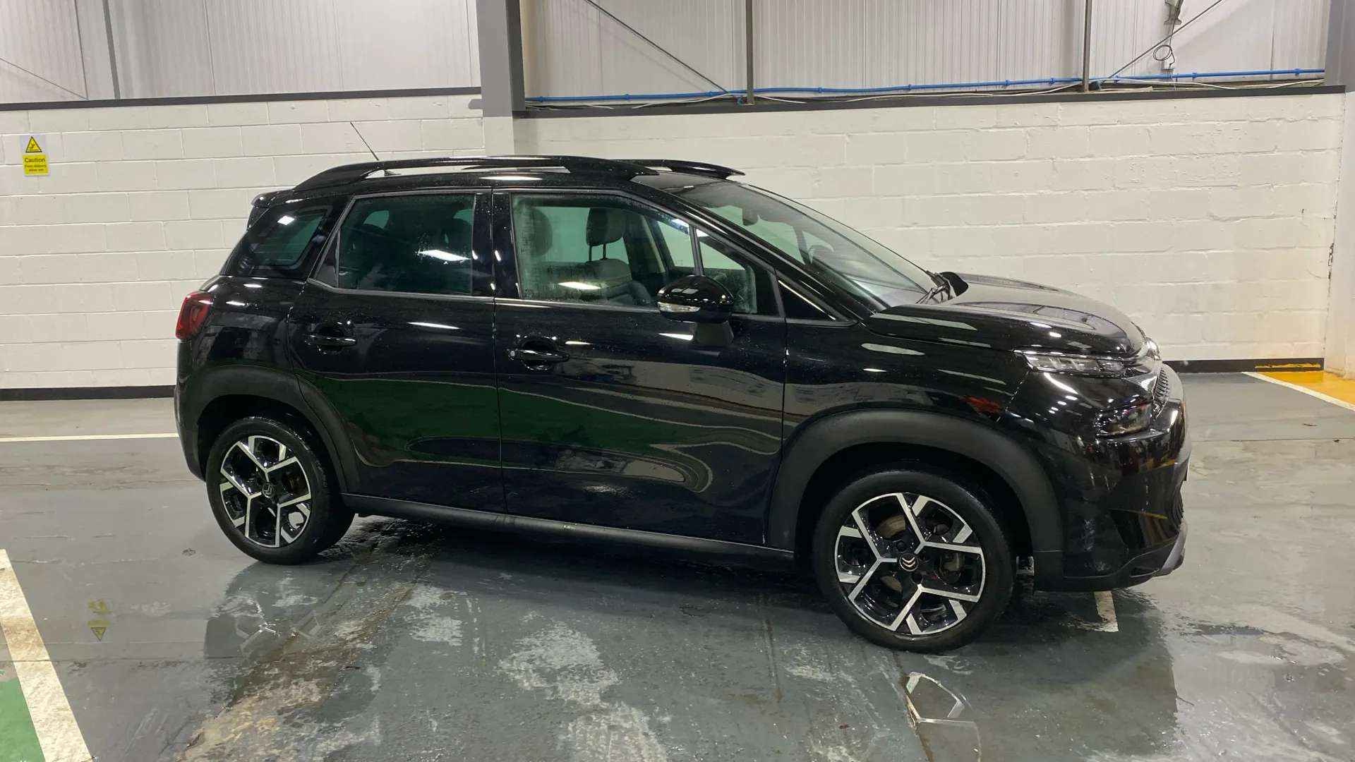 A 2022 CITROEN C3 AIRCROSS 1.2 PureTech 130 Shine Plus EAT6 A 2022 CITROEN C3 AIRCROSS 1.2 PureTech 130 Shine Plus EAT6