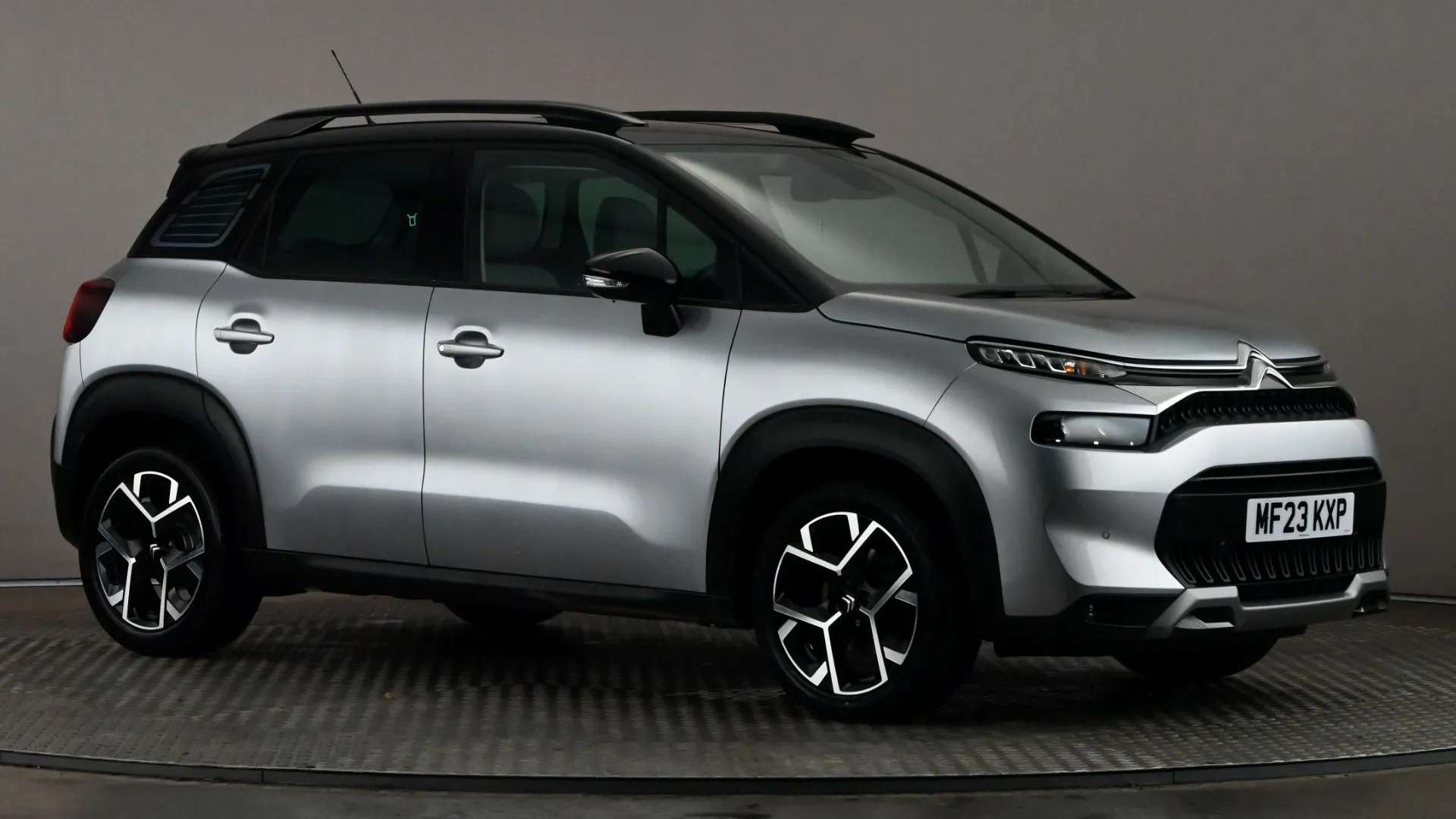 A 2023 CITROEN C3 AIRCROSS 1.2 PureTech 130 Shine Plus EAT6 A 2023 CITROEN C3 AIRCROSS 1.2 PureTech 130 Shine Plus EAT6