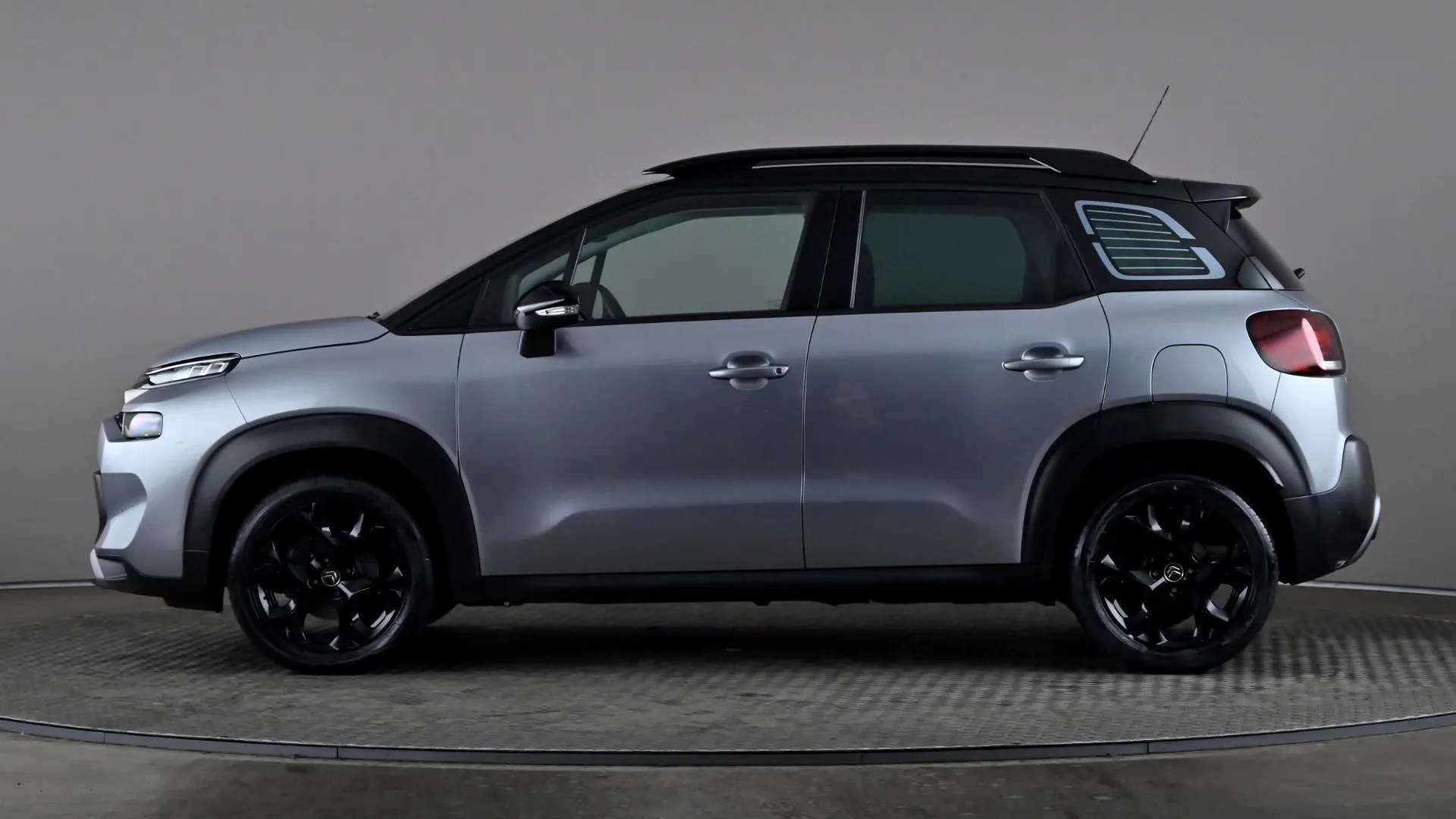 A 2022 CITROEN C3 AIRCROSS 1.2 PureTech 130 Shine Plus EAT6 A 2022 CITROEN C3 AIRCROSS 1.2 PureTech 130 Shine Plus EAT6