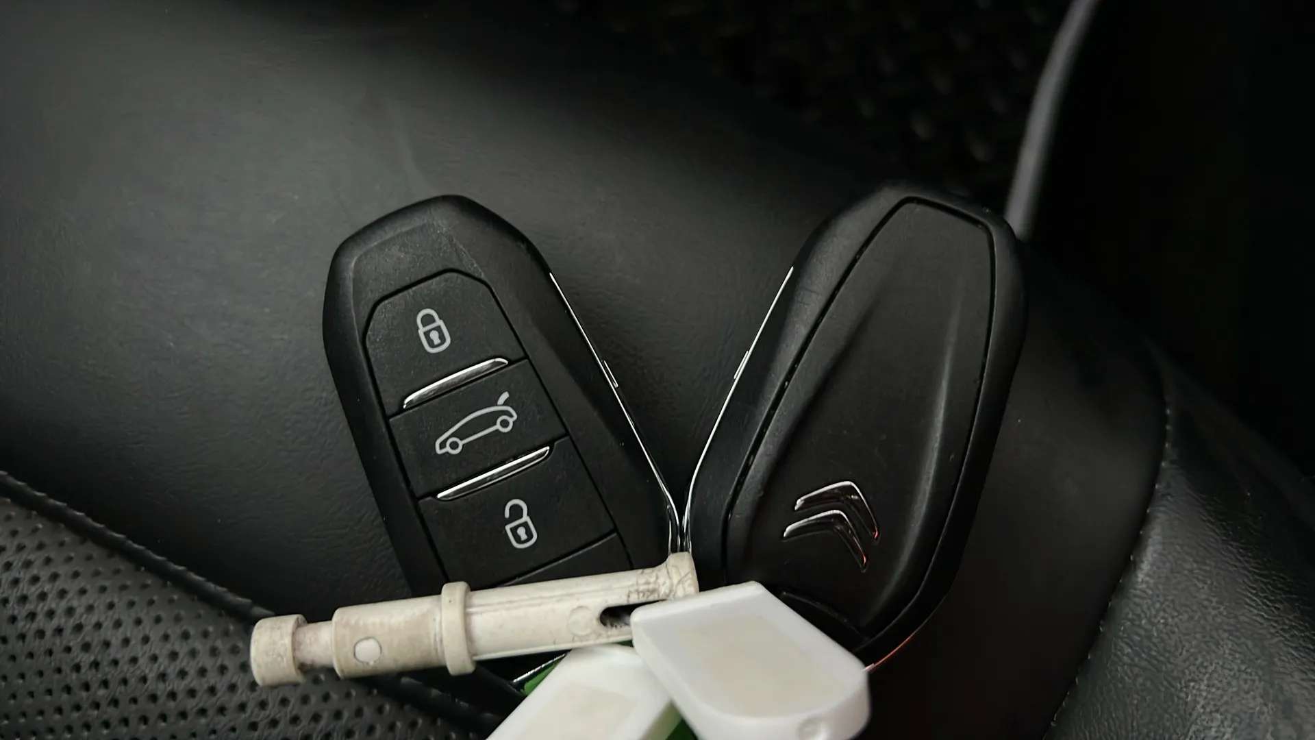2023 CITROEN C5 X 2023 CITROEN C5 X