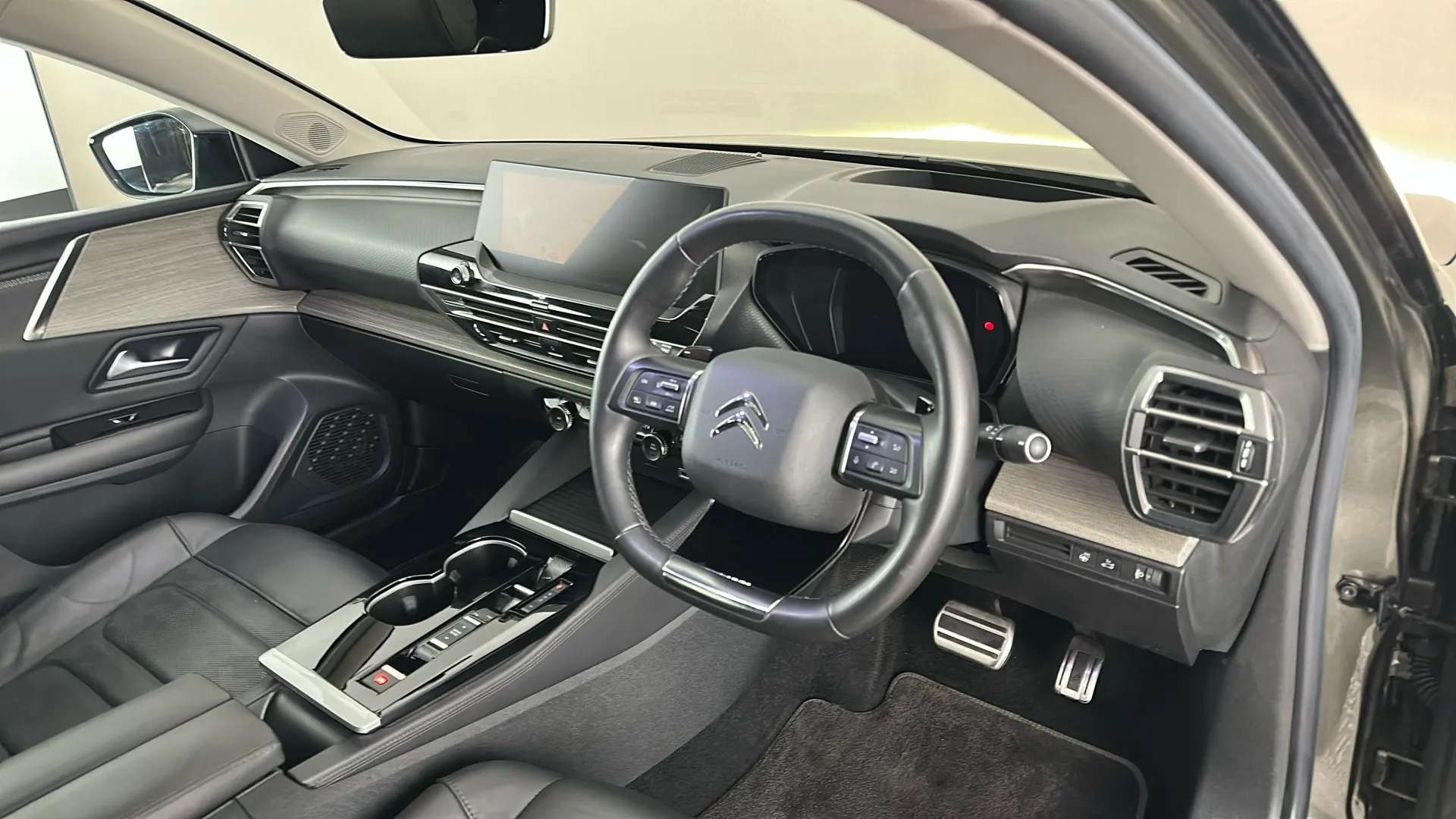 2023 CITROEN C5 X 2023 CITROEN C5 X