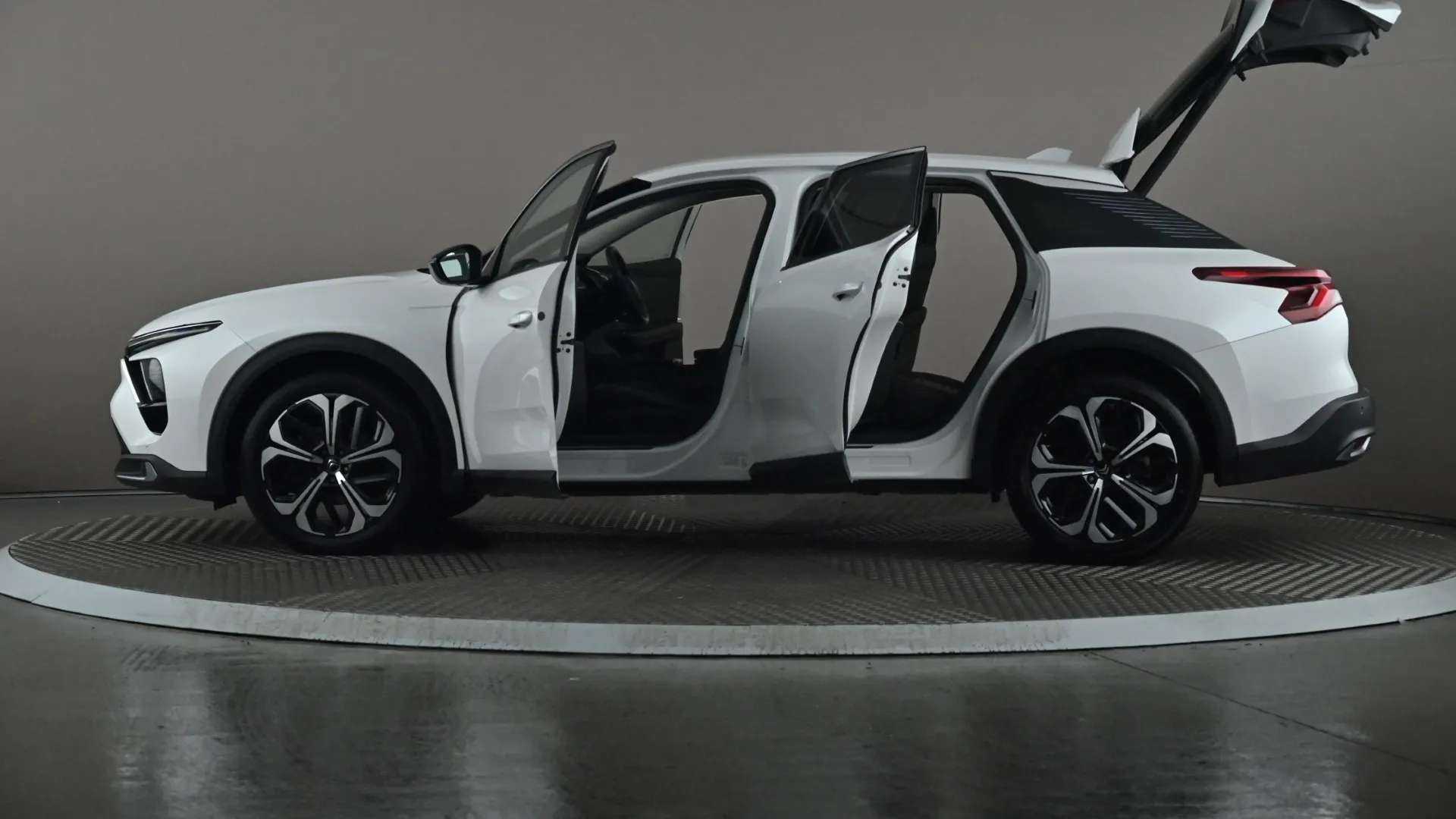 2023 CITROEN C5 X 2023 CITROEN C5 X