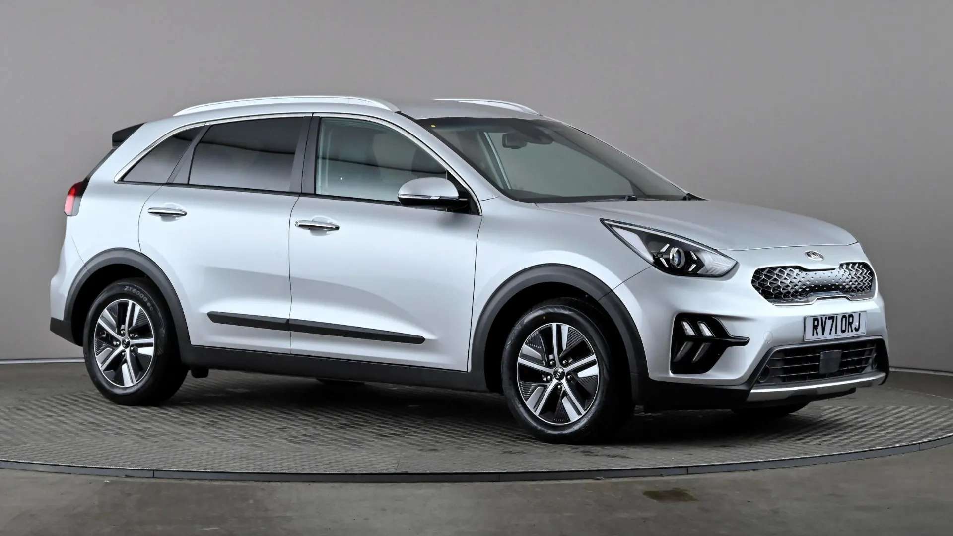 A 2021 KIA NIRO 1.6 GDi Hybrid 2 DCT A 2021 KIA NIRO 1.6 GDi Hybrid 2 DCT