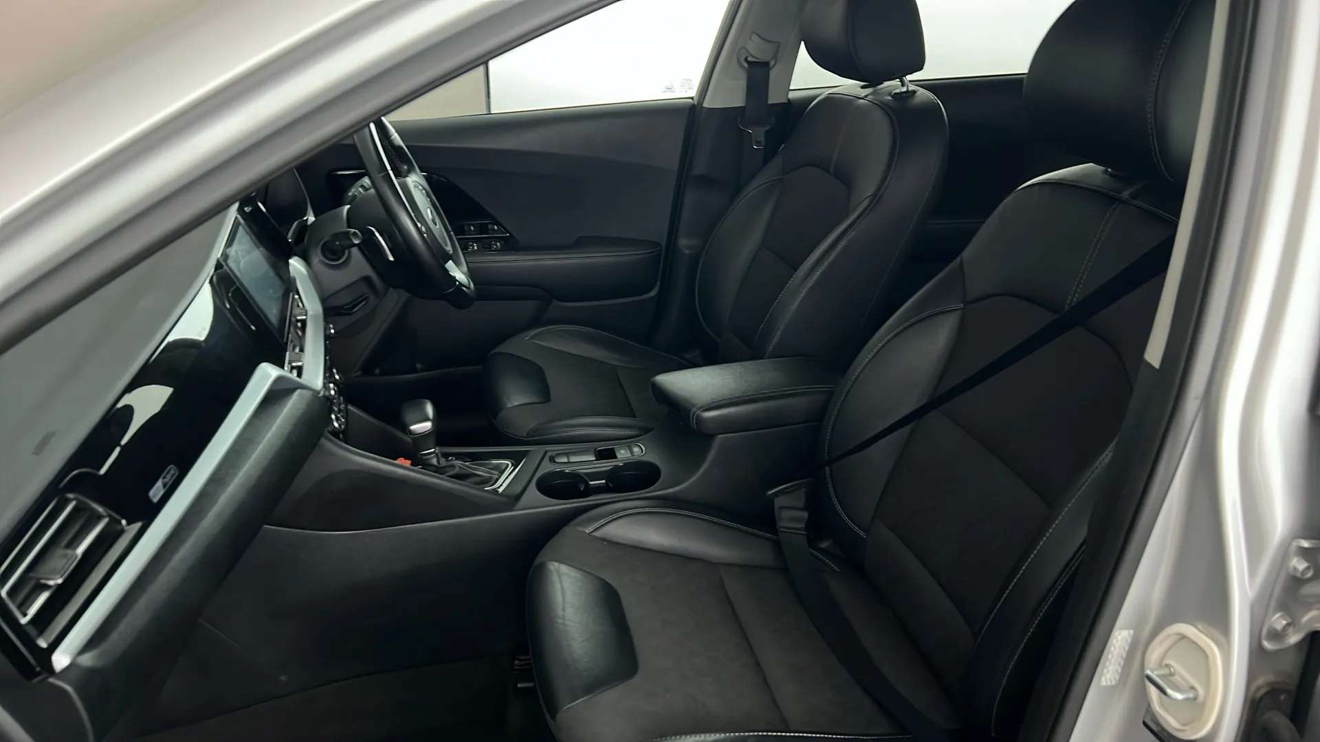 2021 KIA NIRO 2021 KIA NIRO