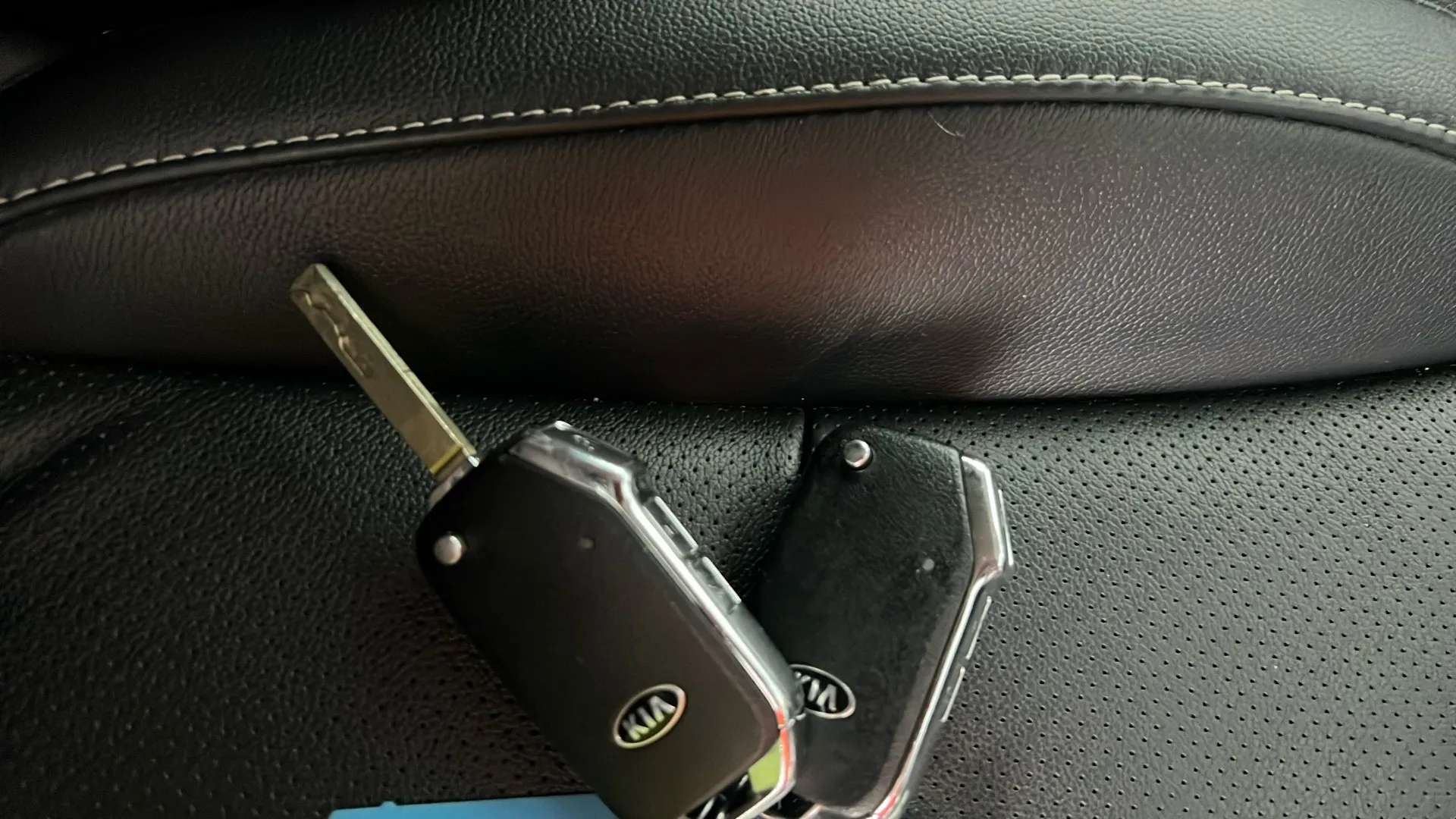 2020 KIA NIRO 2020 KIA NIRO