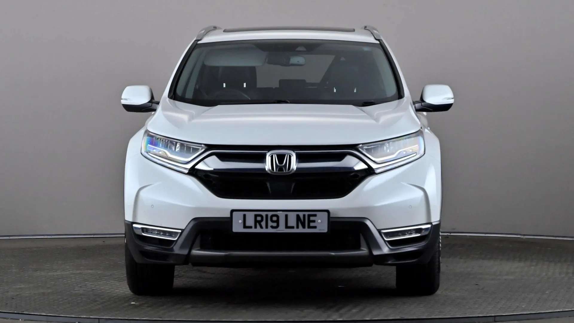 A 2019 HONDA CR-V 2.0 i-MMD Hybrid EX eCVT A 2019 HONDA CR-V 2.0 i-MMD Hybrid EX eCVT