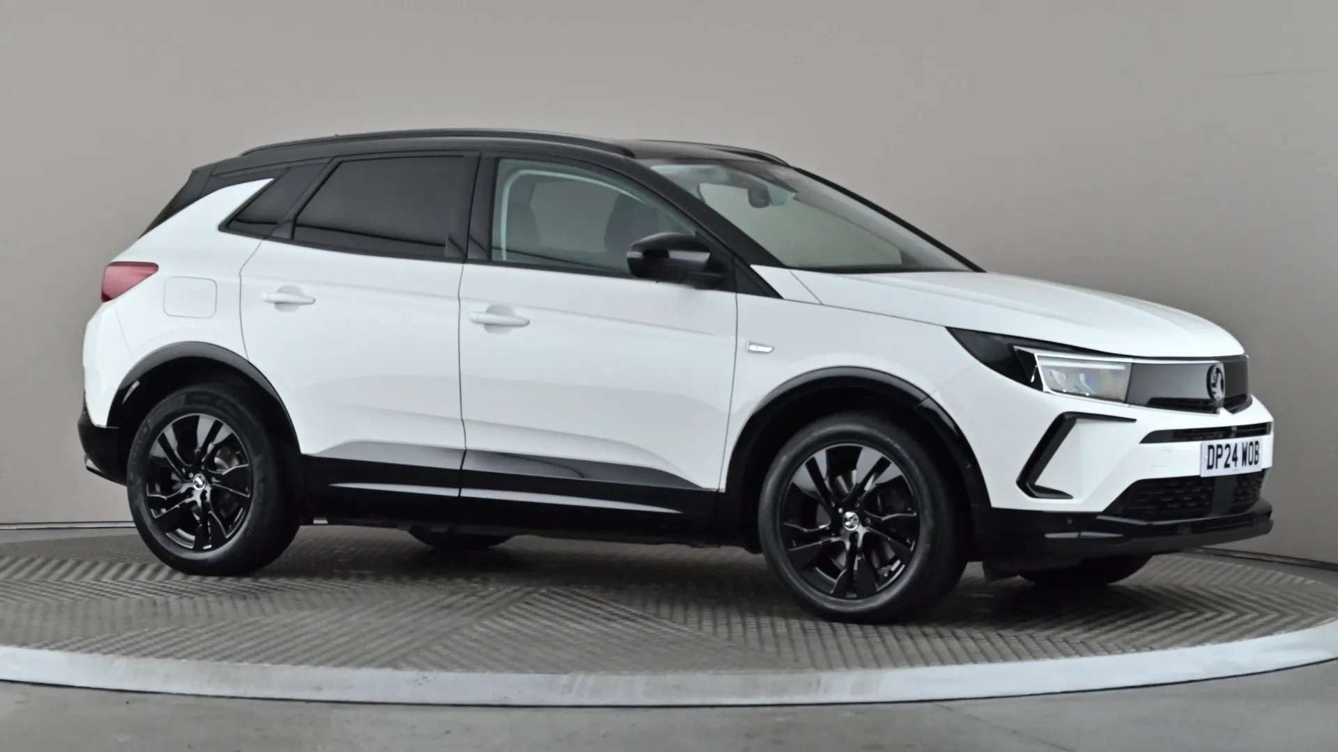 A 2024 VAUXHALL GRANDLAND 1.6 Plug-in Hybrid GS Auto A 2024 VAUXHALL GRANDLAND 1.6 Plug-in Hybrid GS Auto